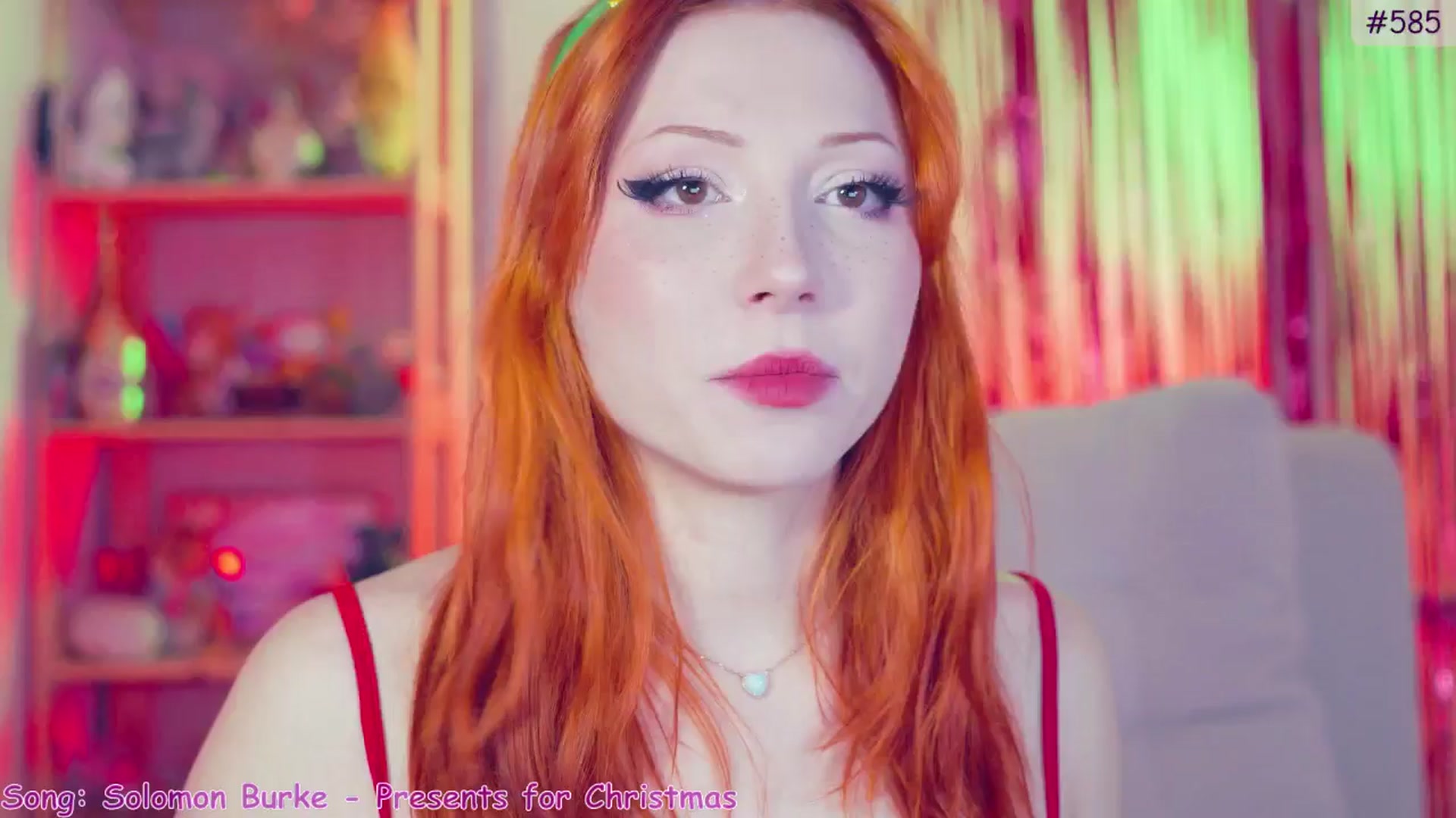 Gallery image thumbnail from Purrelove's myfreecams stream on, 12/29/2024, 07:55 image 8 of 20
