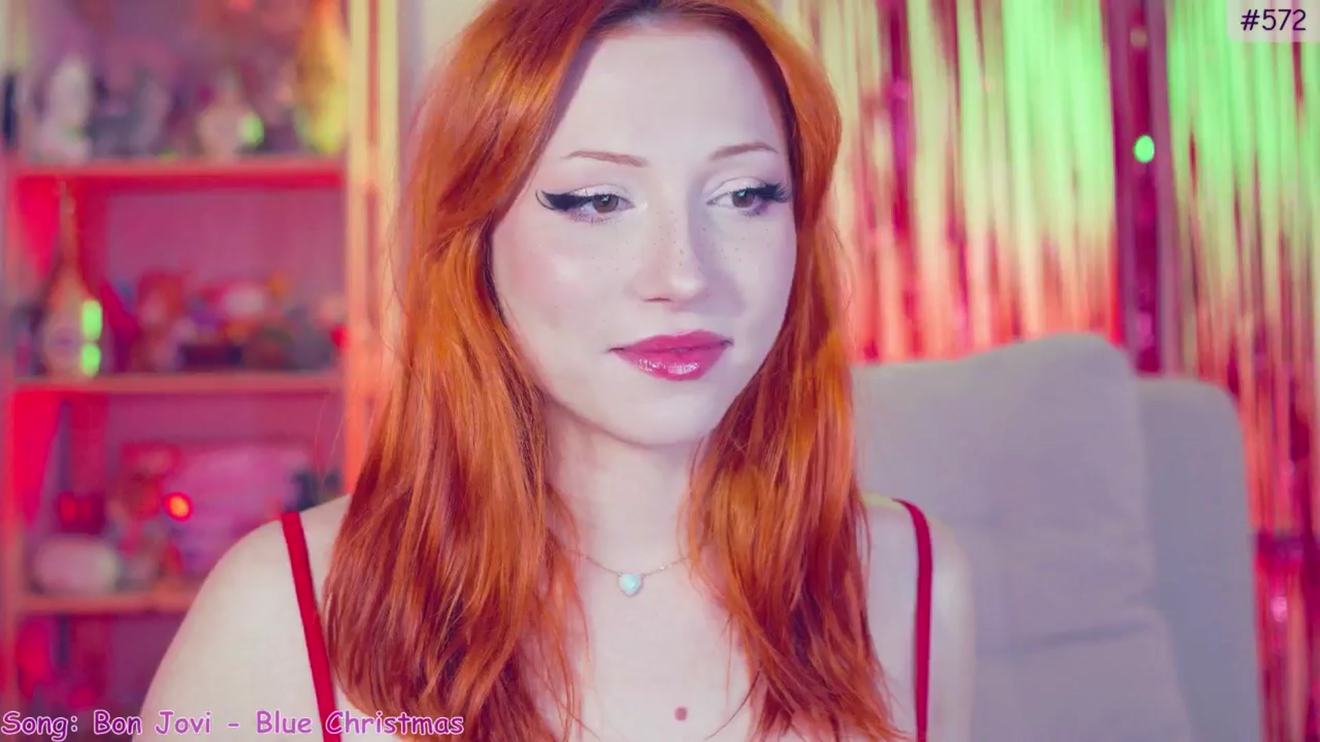 Gallery image thumbnail from Purrelove's myfreecams stream on, 12/29/2024, 10:03 image 12 of 20