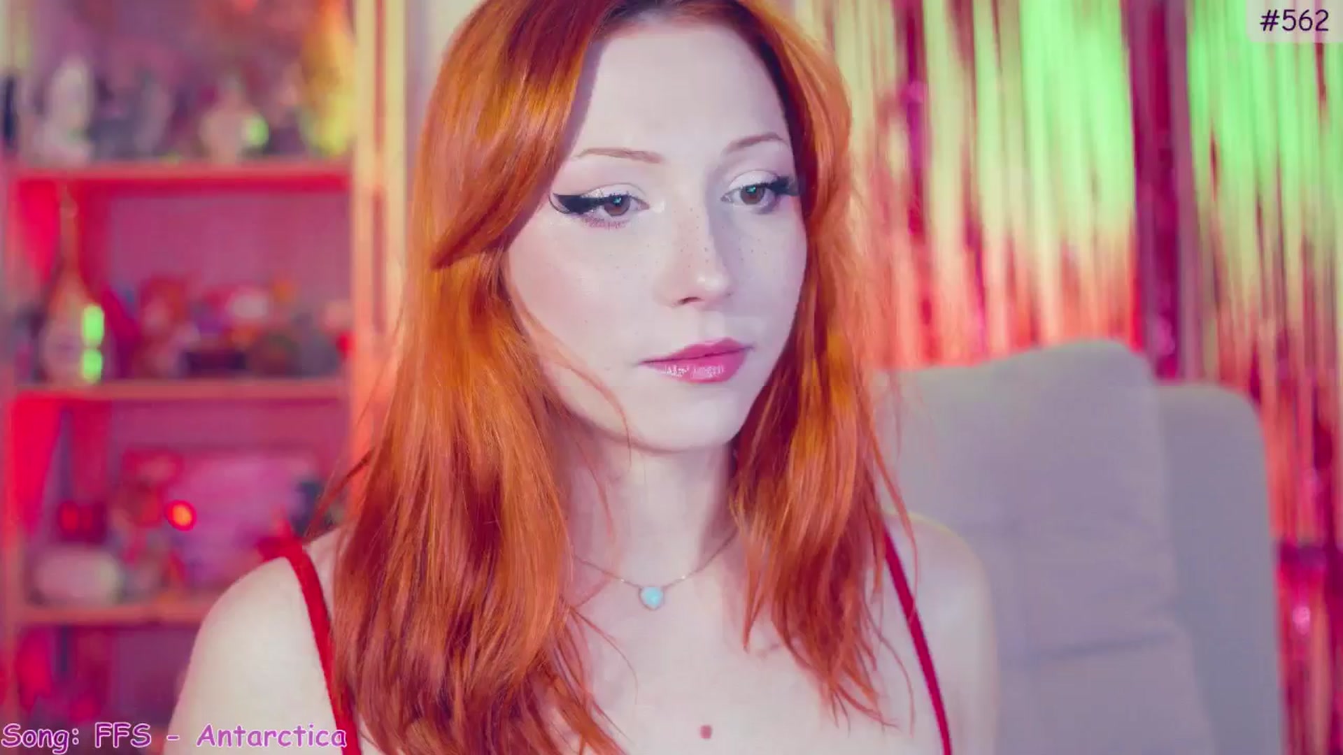 Gallery image thumbnail from Purrelove's myfreecams stream on, 12/29/2024, 10:03 image 20 of 20