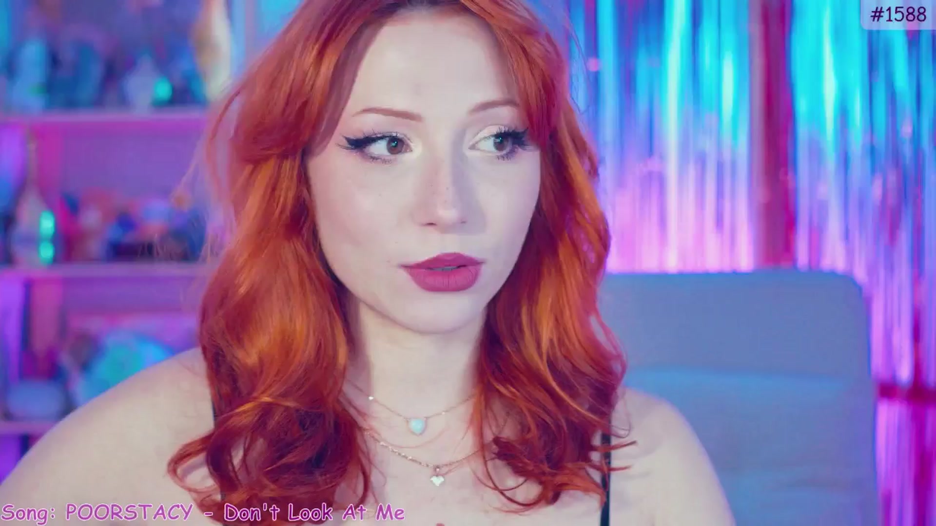 Gallery image thumbnail from Purrelove's myfreecams stream on, 01/04/2025, 09:17 image 4 of 20