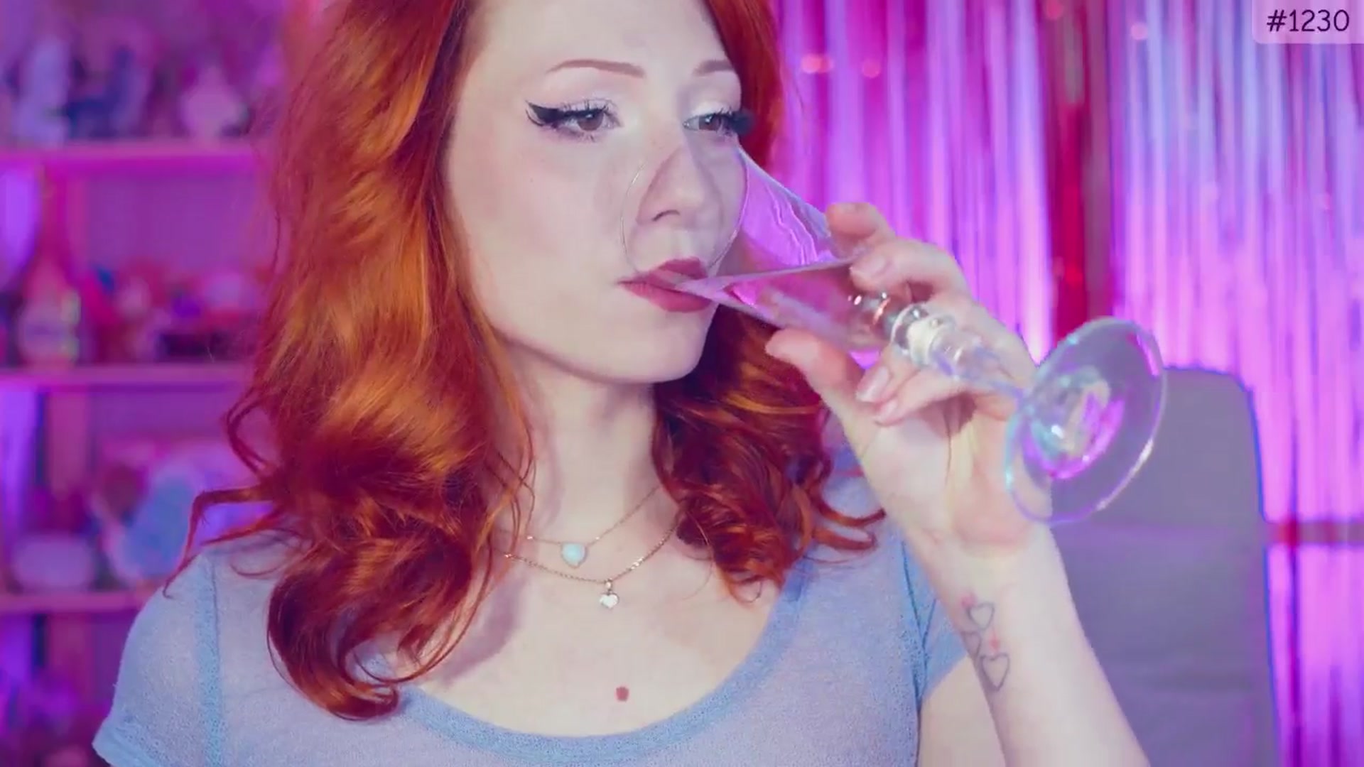 Gallery image thumbnail from Purrelove's myfreecams stream on, 01/05/2025, 11:09 image 6 of 20