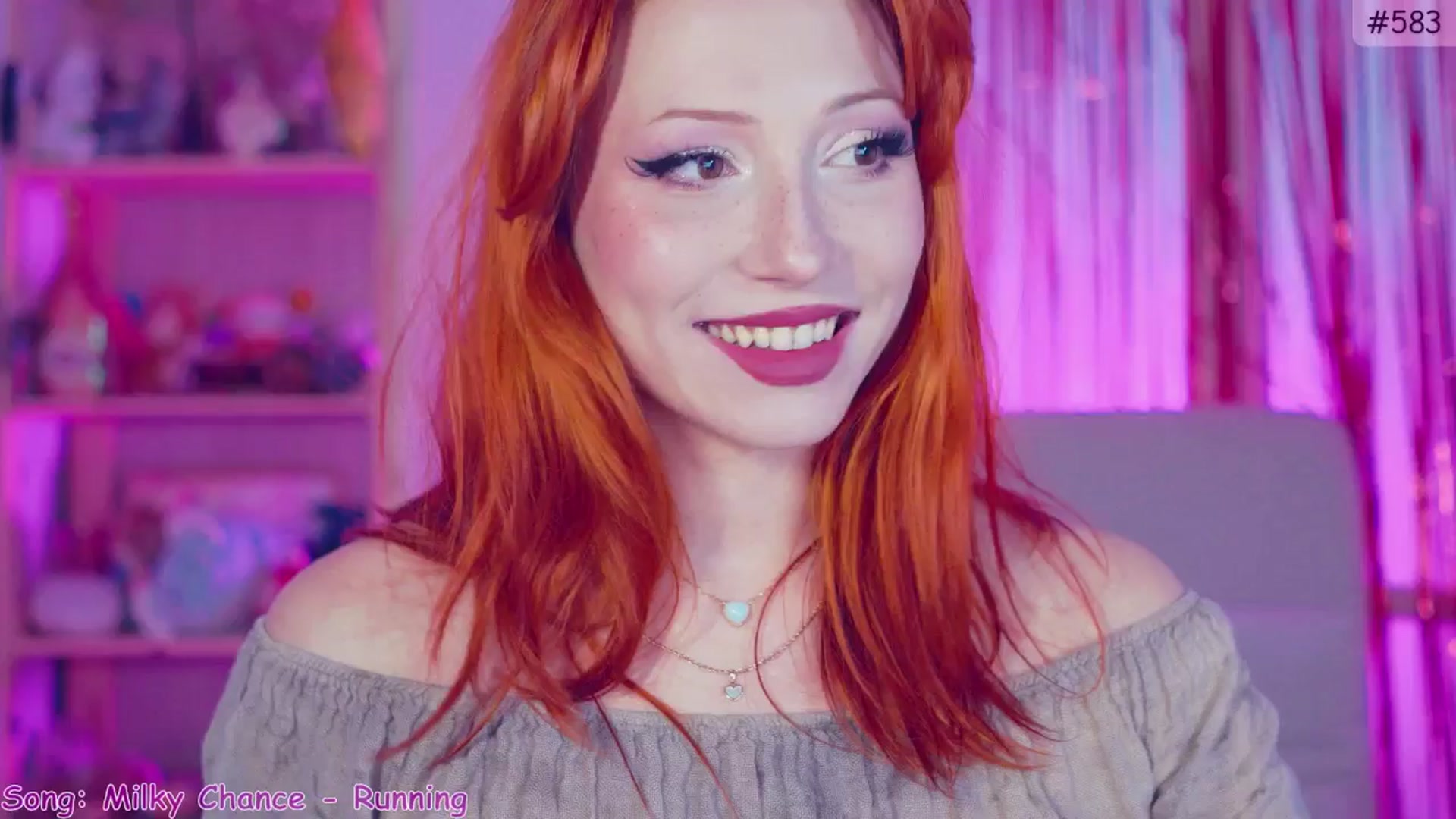 Gallery image thumbnail from Purrelove's myfreecams stream on, 01/08/2025, 09:25 image 14 of 20