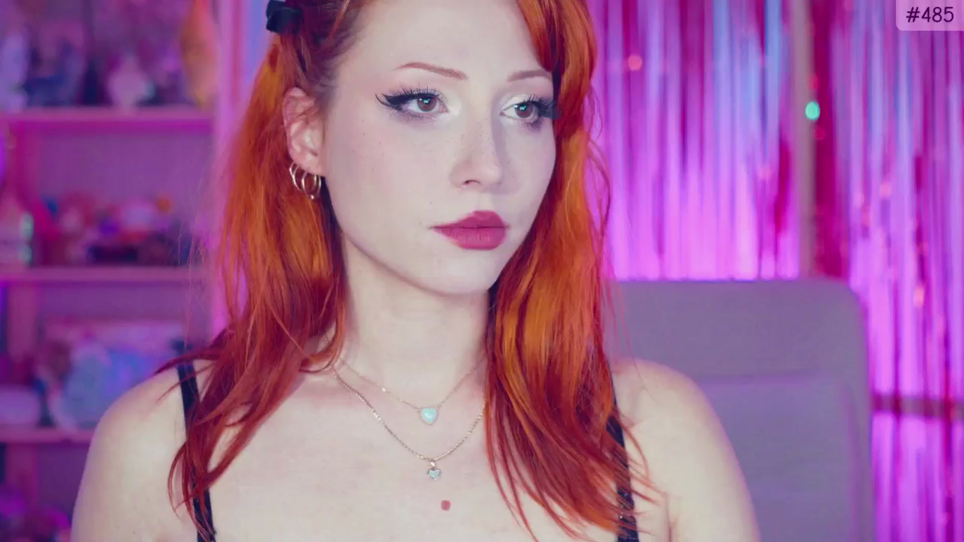 Gallery image thumbnail from Purrelove's myfreecams stream on, 01/09/2025, 12:44 image 11 of 20