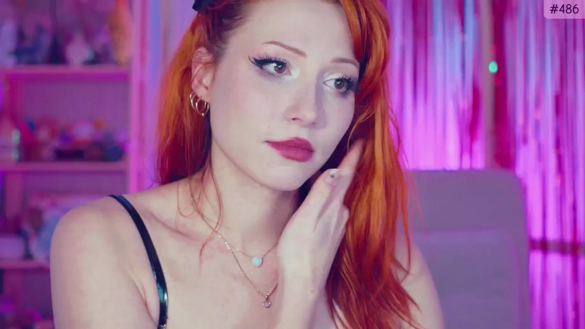 Gallery image thumbnail from Purrelove's myfreecams stream on, 01/09/2025, 12:44 image 13 of 20