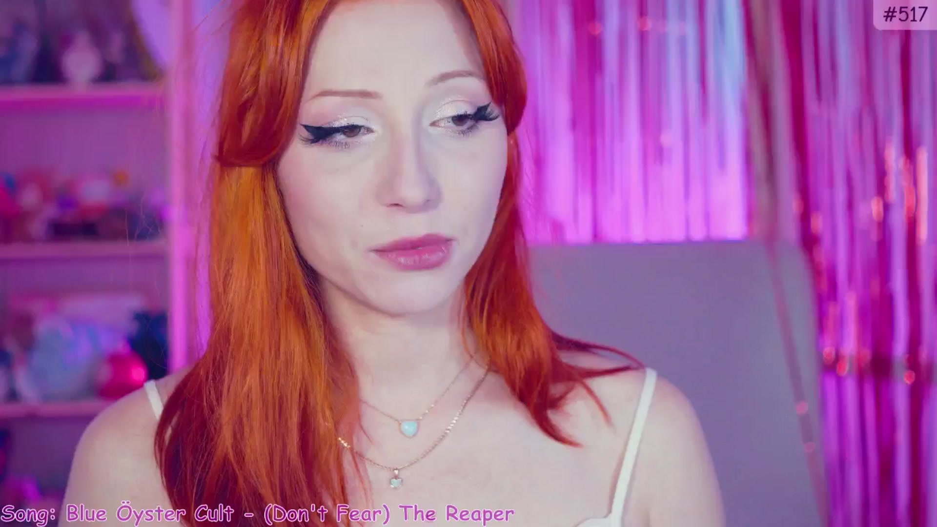Gallery image thumbnail from Purrelove's myfreecams stream on, 01/11/2025, 11:20 image 18 of 20