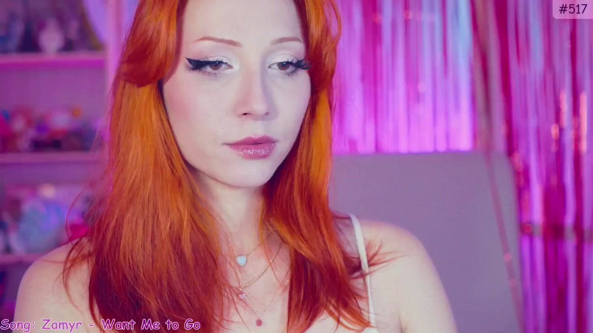 Gallery image thumbnail from Purrelove's myfreecams stream on, 01/11/2025, 11:20 image 19 of 20