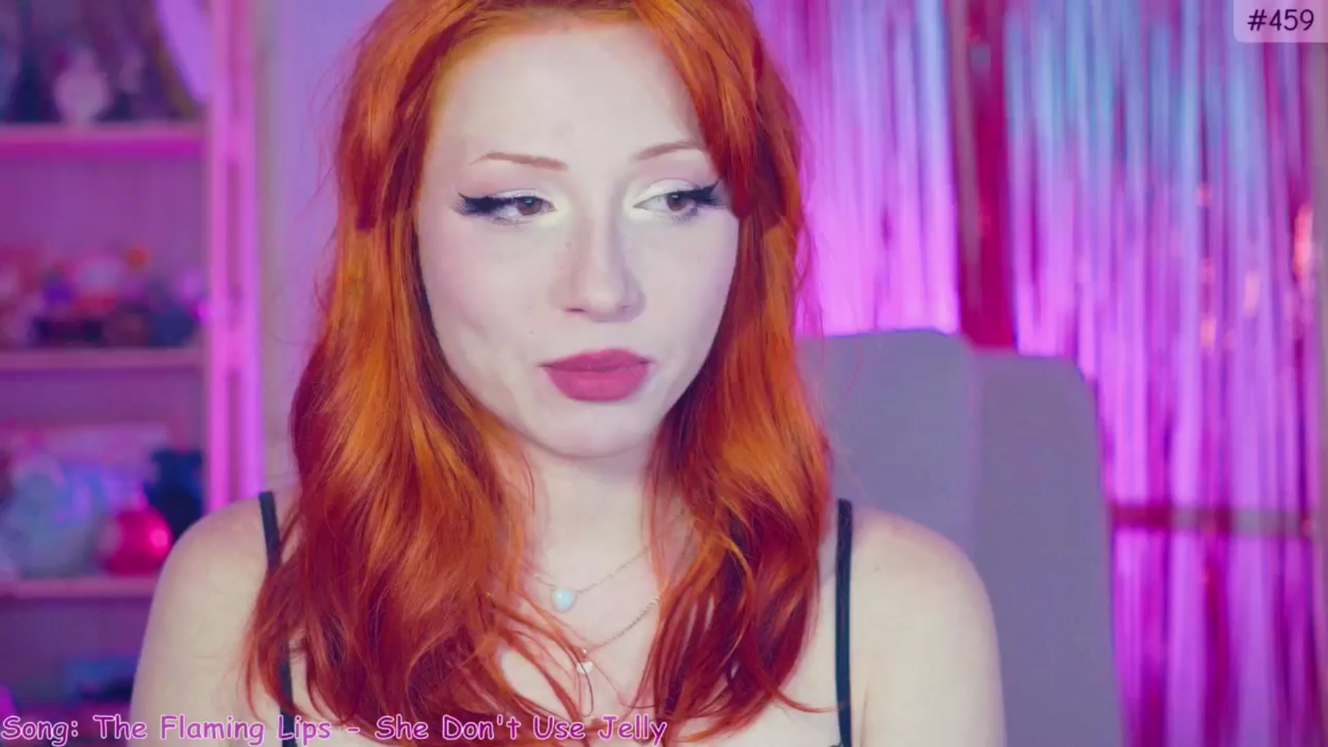 Gallery image thumbnail from Purrelove's myfreecams stream on, 01/12/2025, 10:58 image 11 of 20