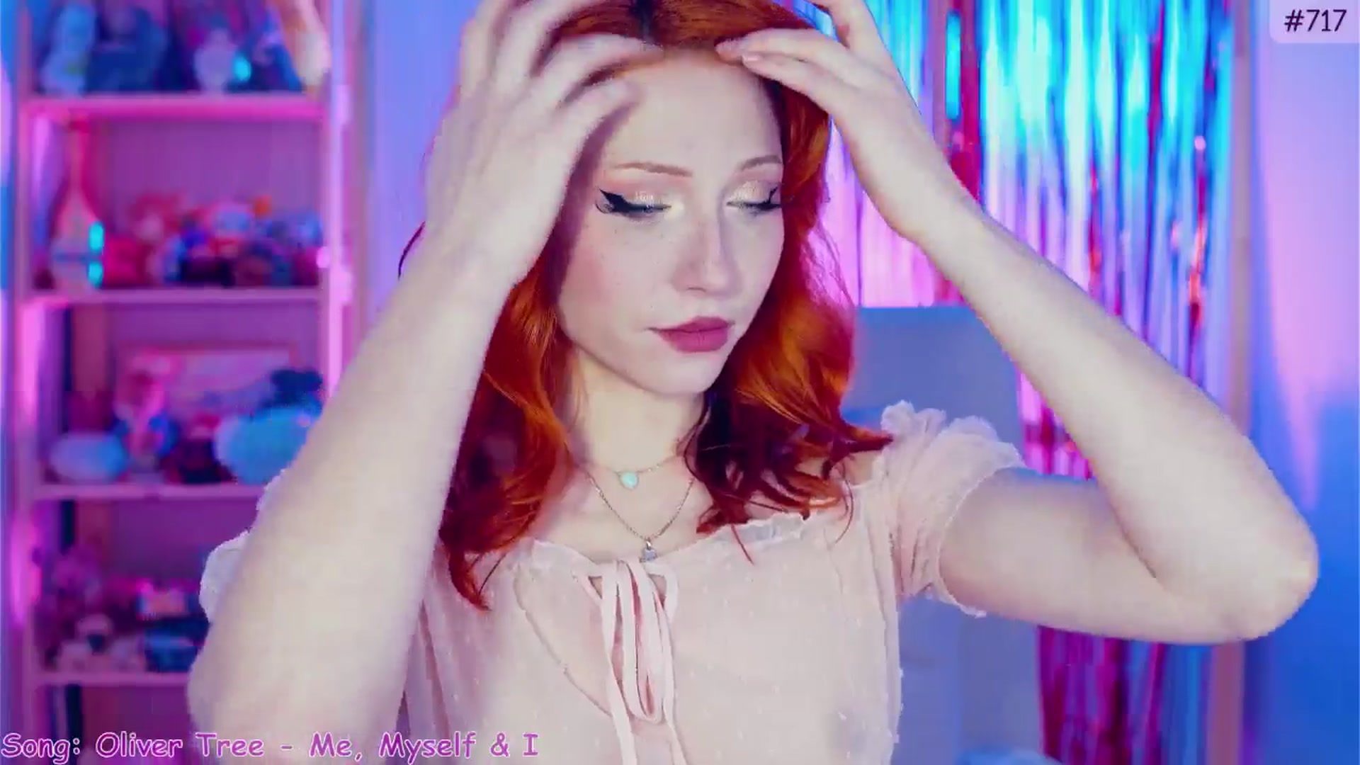 Gallery image thumbnail from Purrelove's myfreecams stream on, 01/20/2025, 13:19 image 15 of 20