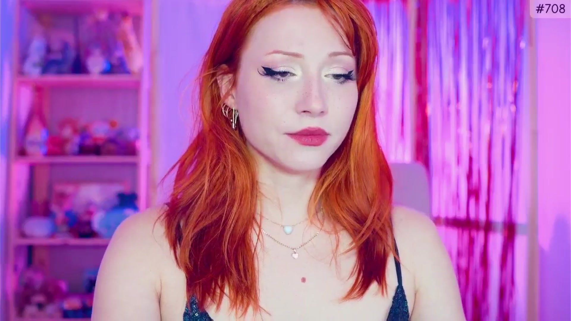 Gallery image thumbnail from Purrelove's myfreecams stream on, 01/21/2025, 11:10 image 17 of 20