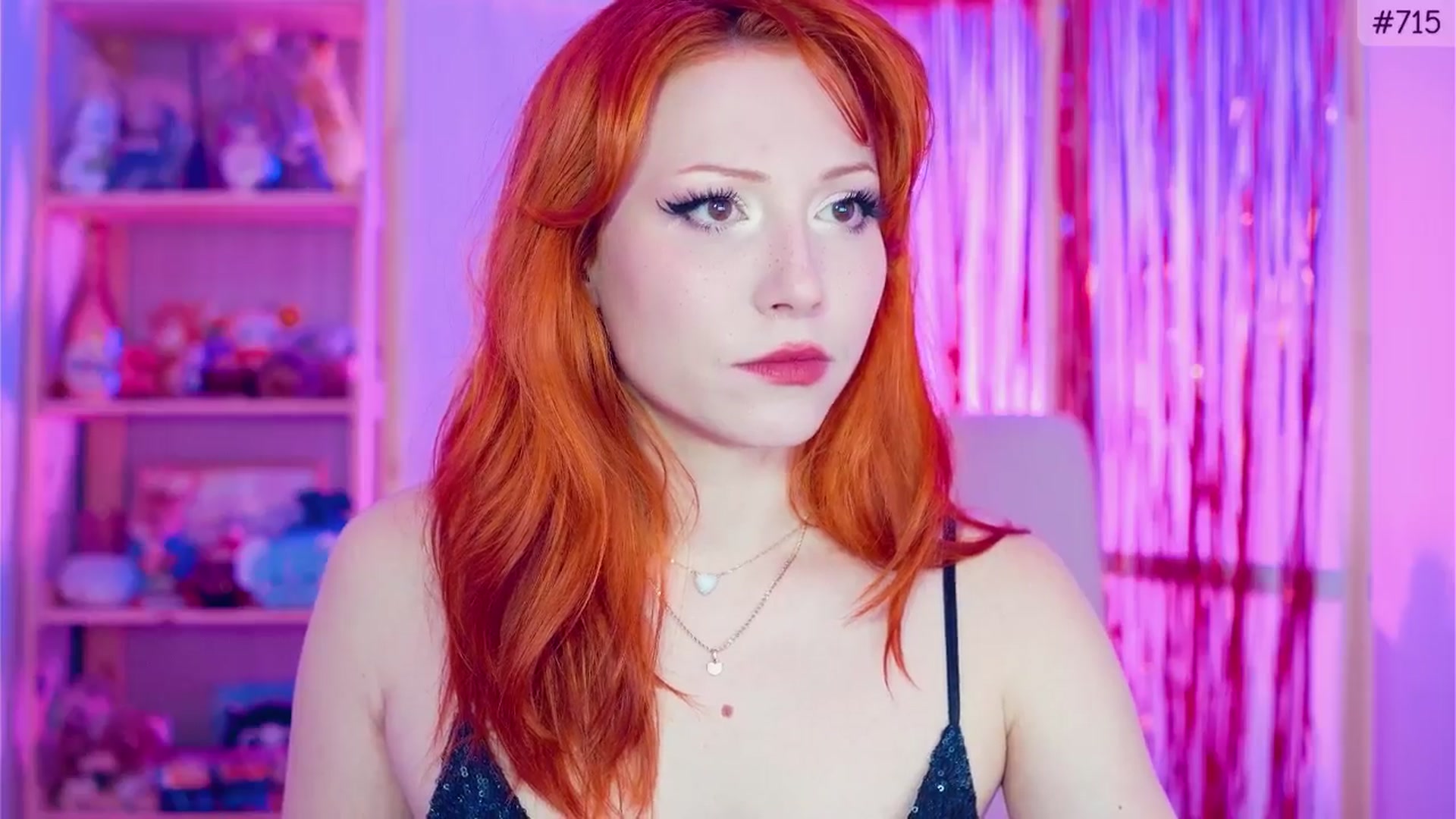 Gallery image thumbnail from Purrelove's myfreecams stream on, 01/21/2025, 11:10 image 10 of 20