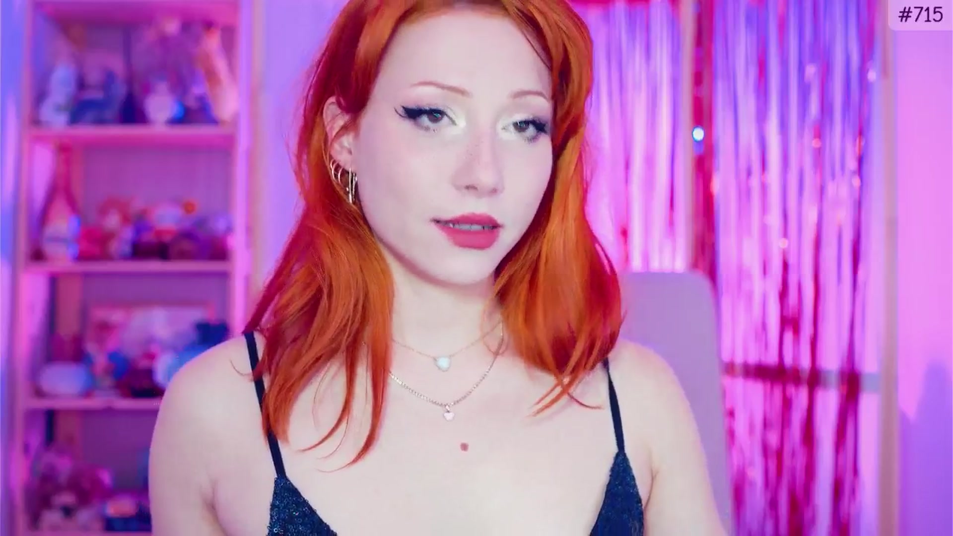 Gallery image thumbnail from Purrelove's myfreecams stream on, 01/21/2025, 11:10 image 13 of 20