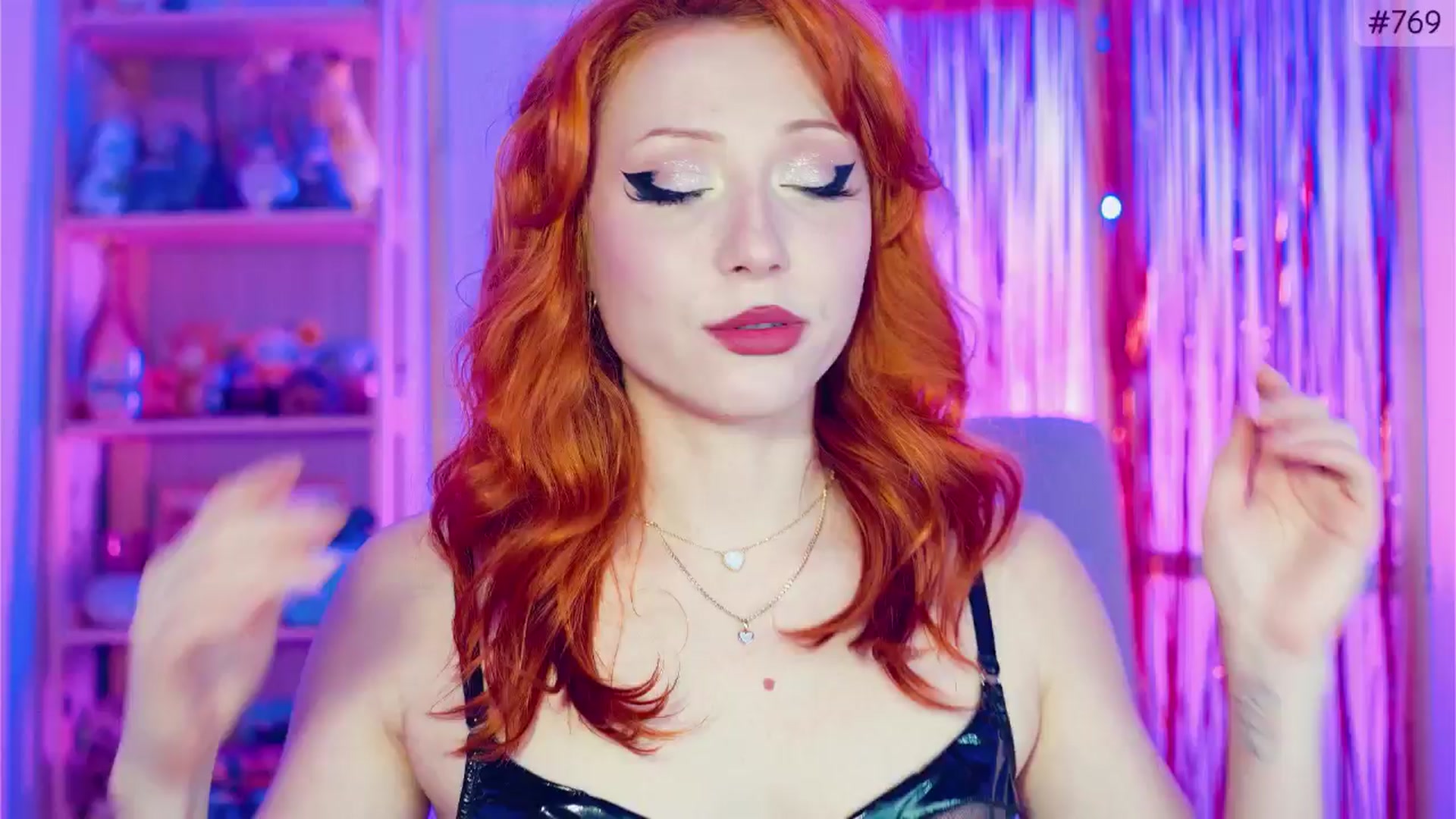 Gallery image thumbnail from Purrelove's myfreecams stream on, 01/24/2025, 11:15 image 3 of 20