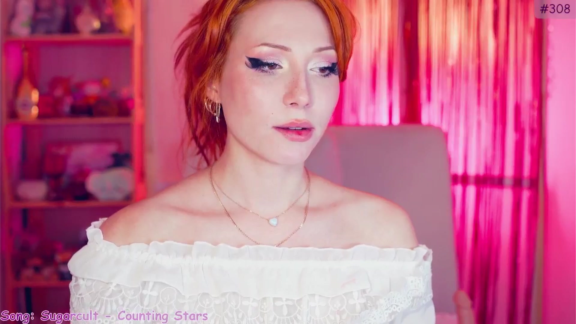 Gallery image thumbnail from Purrelove's myfreecams stream on, 02/02/2025, 14:03 image 17 of 20