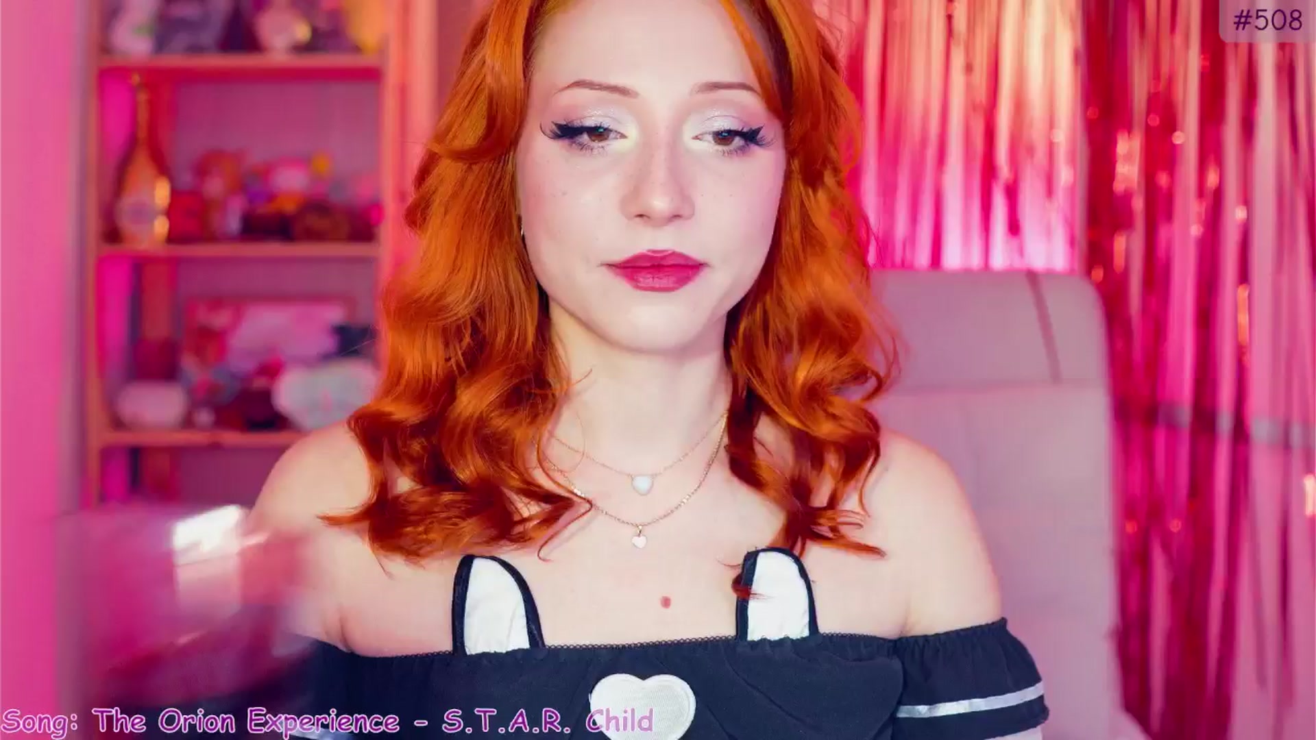 Gallery image thumbnail from Purrelove's myfreecams stream on, 02/04/2025, 08:41 image 6 of 20