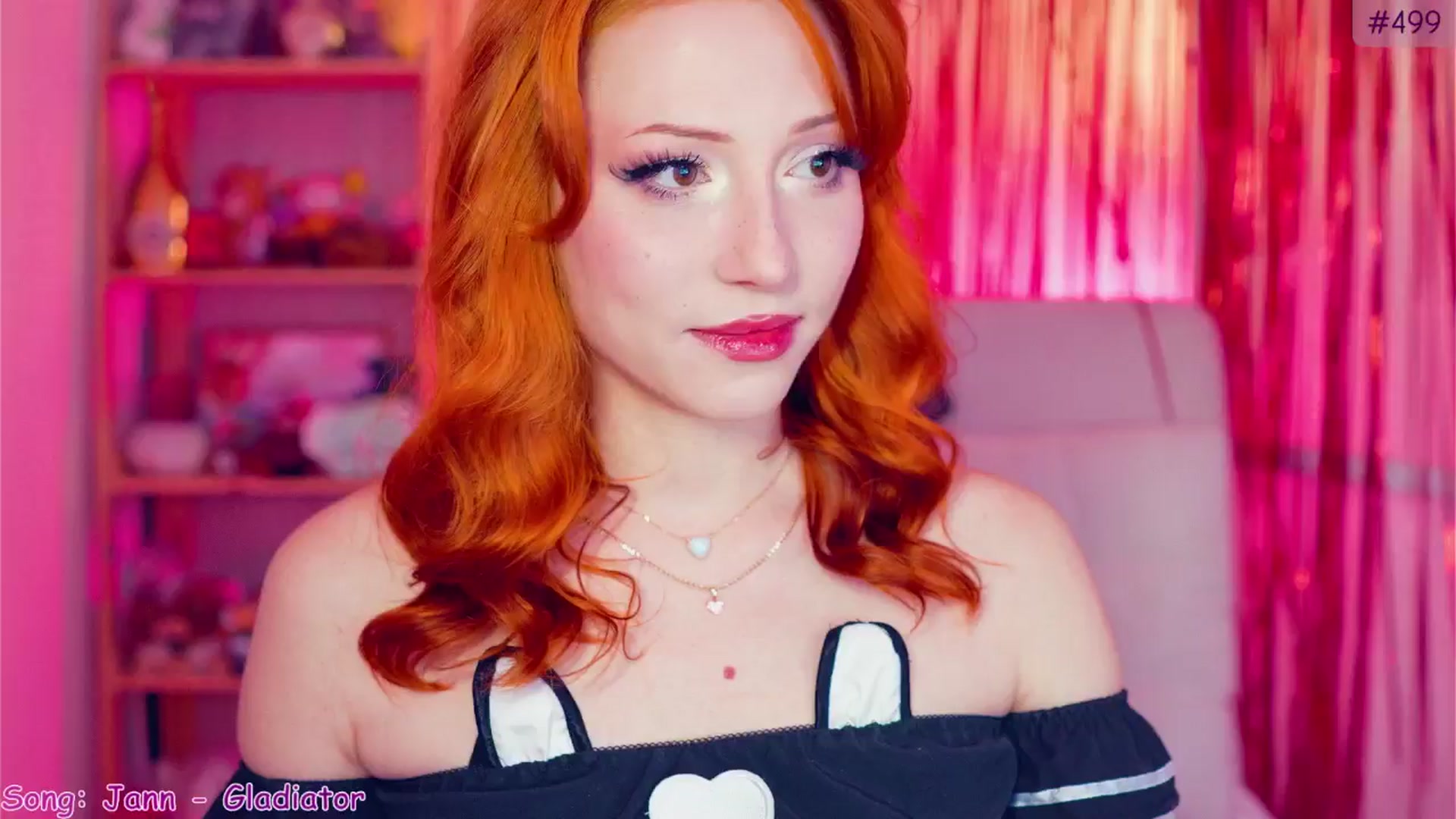 Gallery image thumbnail from Purrelove's myfreecams stream on, 02/04/2025, 12:38 image 4 of 20