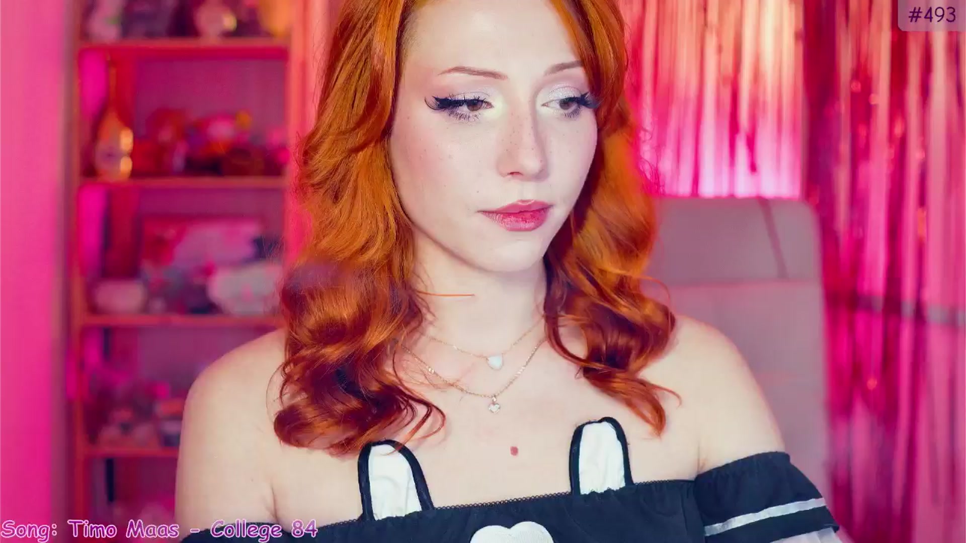 Gallery image thumbnail from Purrelove's myfreecams stream on, 02/04/2025, 12:38 image 17 of 20