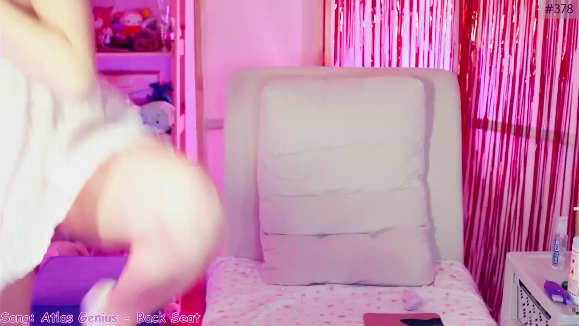Gallery image thumbnail from Purrelove's myfreecams stream on, 02/06/2025, 08:40 image 10 of 20