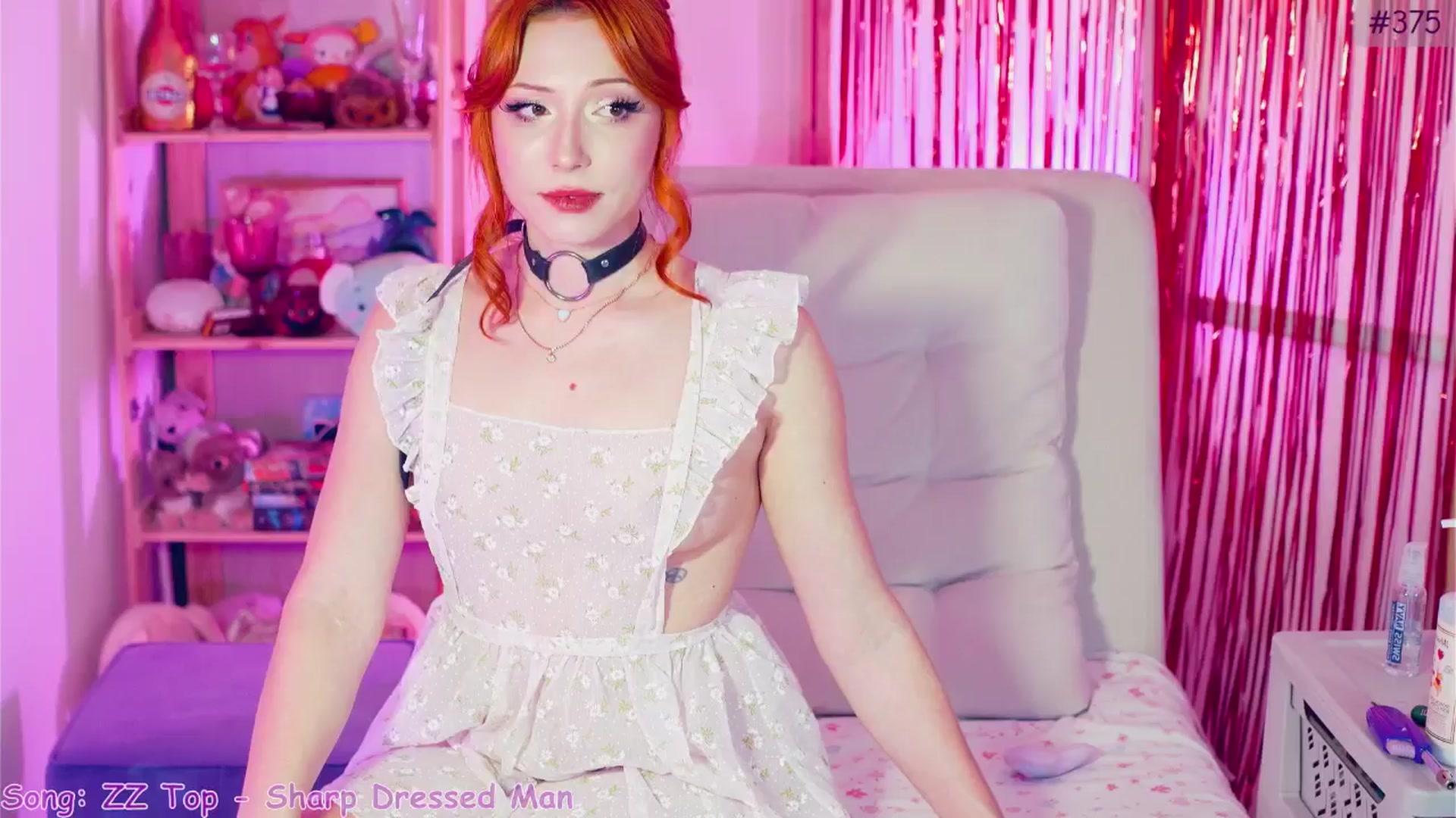 Gallery image thumbnail from Purrelove's myfreecams stream on, 02/06/2025, 08:40 image 17 of 20