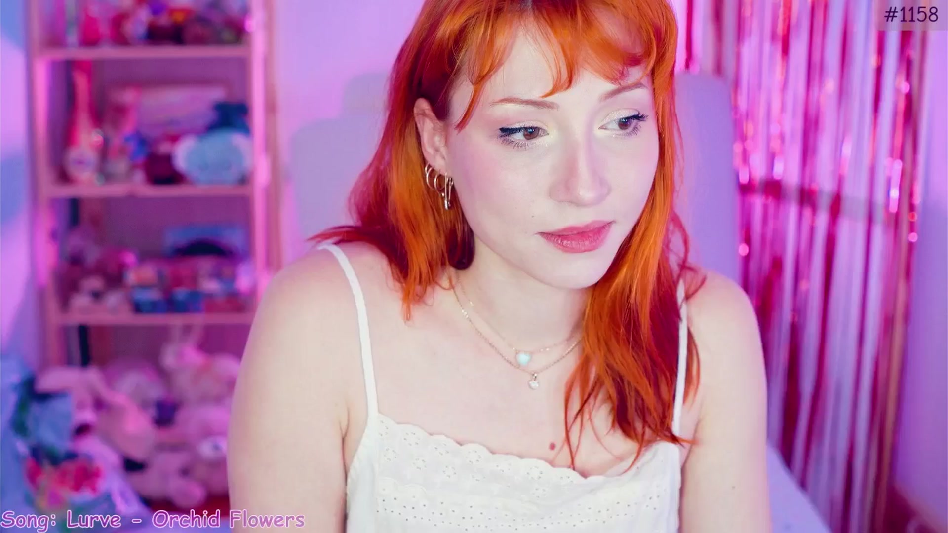 Gallery image thumbnail from Purrelove's myfreecams stream on, 03/06/2025, 08:07 image 10 of 20