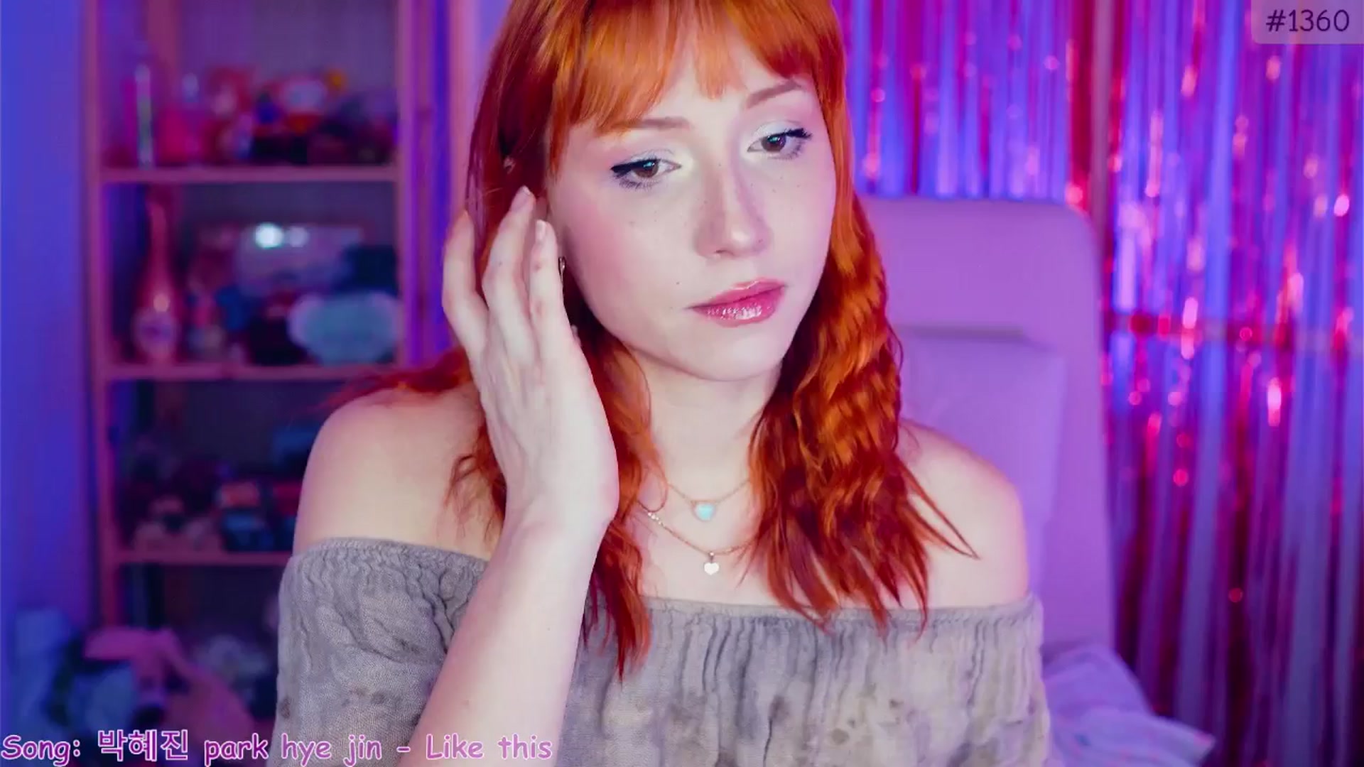 Gallery image thumbnail from Purrelove's myfreecams stream on, 03/08/2025, 09:21 image 17 of 20