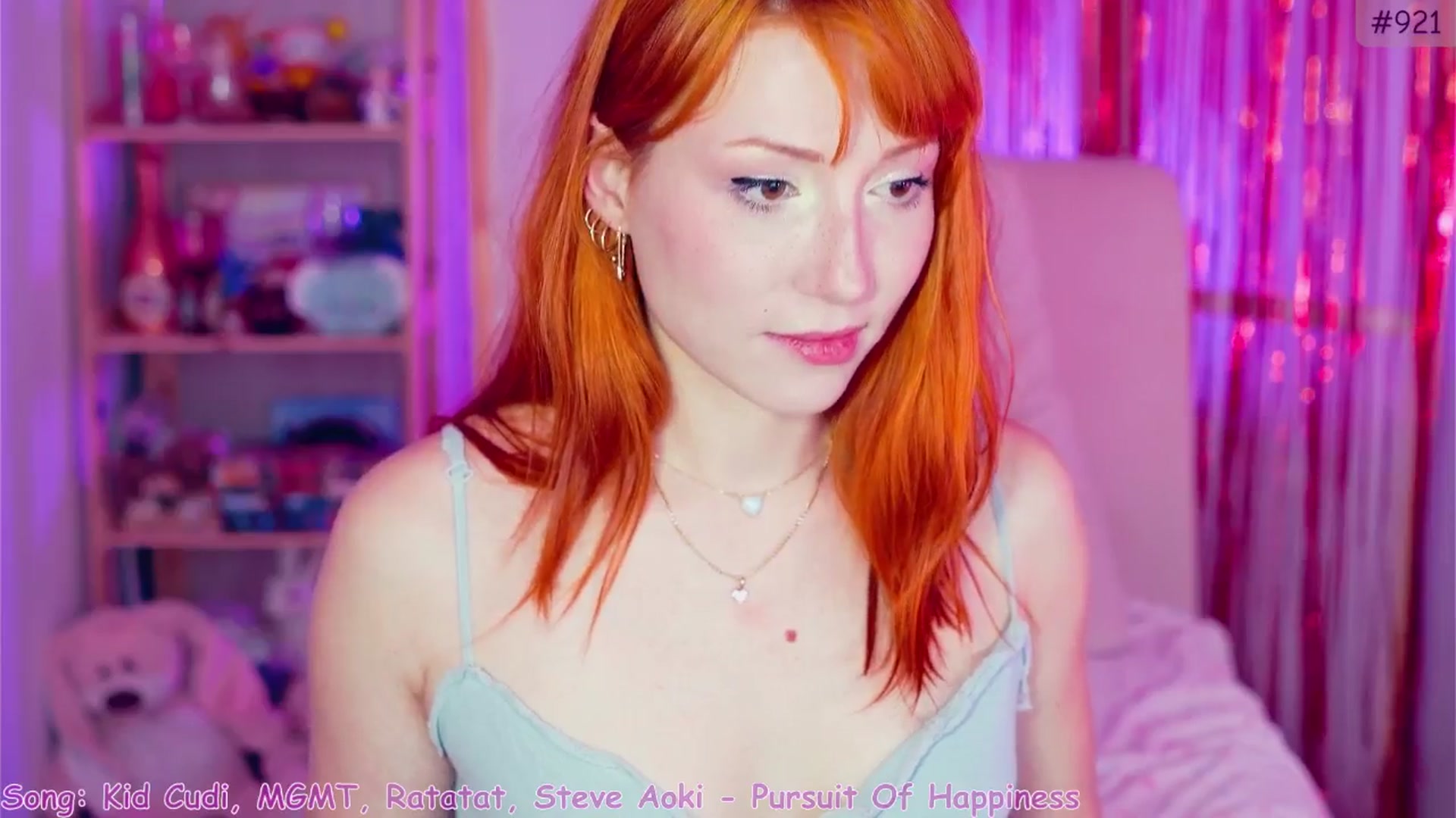 Gallery image thumbnail from Purrelove's myfreecams stream on, 03/16/2025, 09:27 image 15 of 20