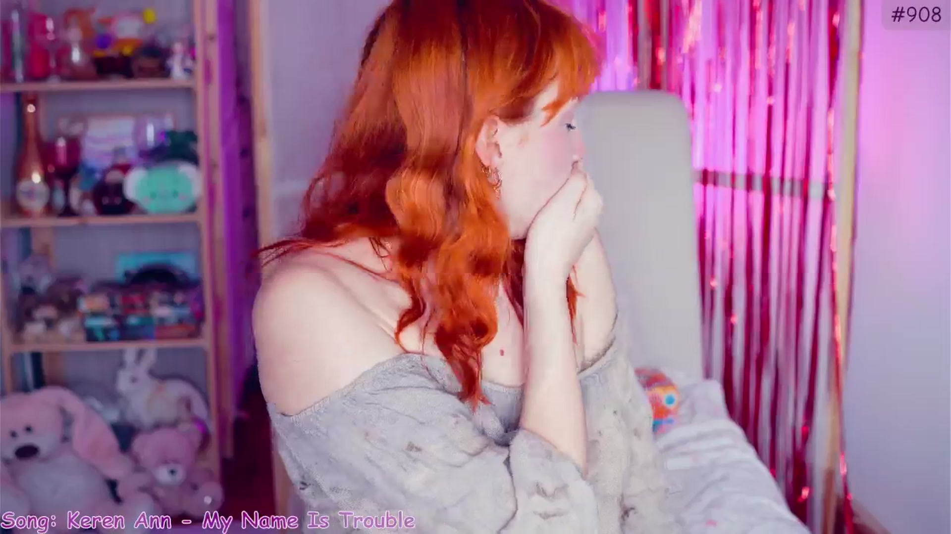 Gallery image thumbnail from Purrelove's myfreecams stream on, 03/17/2025, 07:45 image 10 of 20