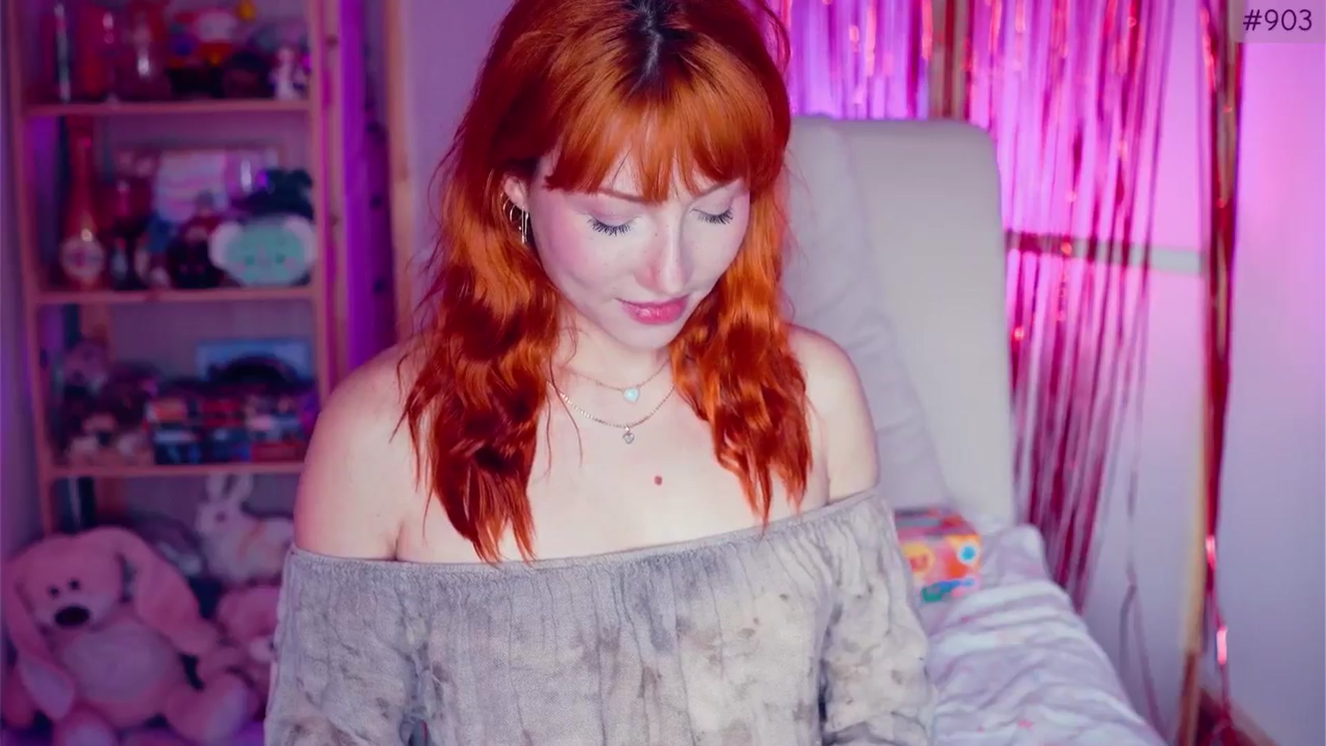 Gallery image thumbnail from Purrelove's myfreecams stream on, 03/17/2025, 07:45 image 15 of 20