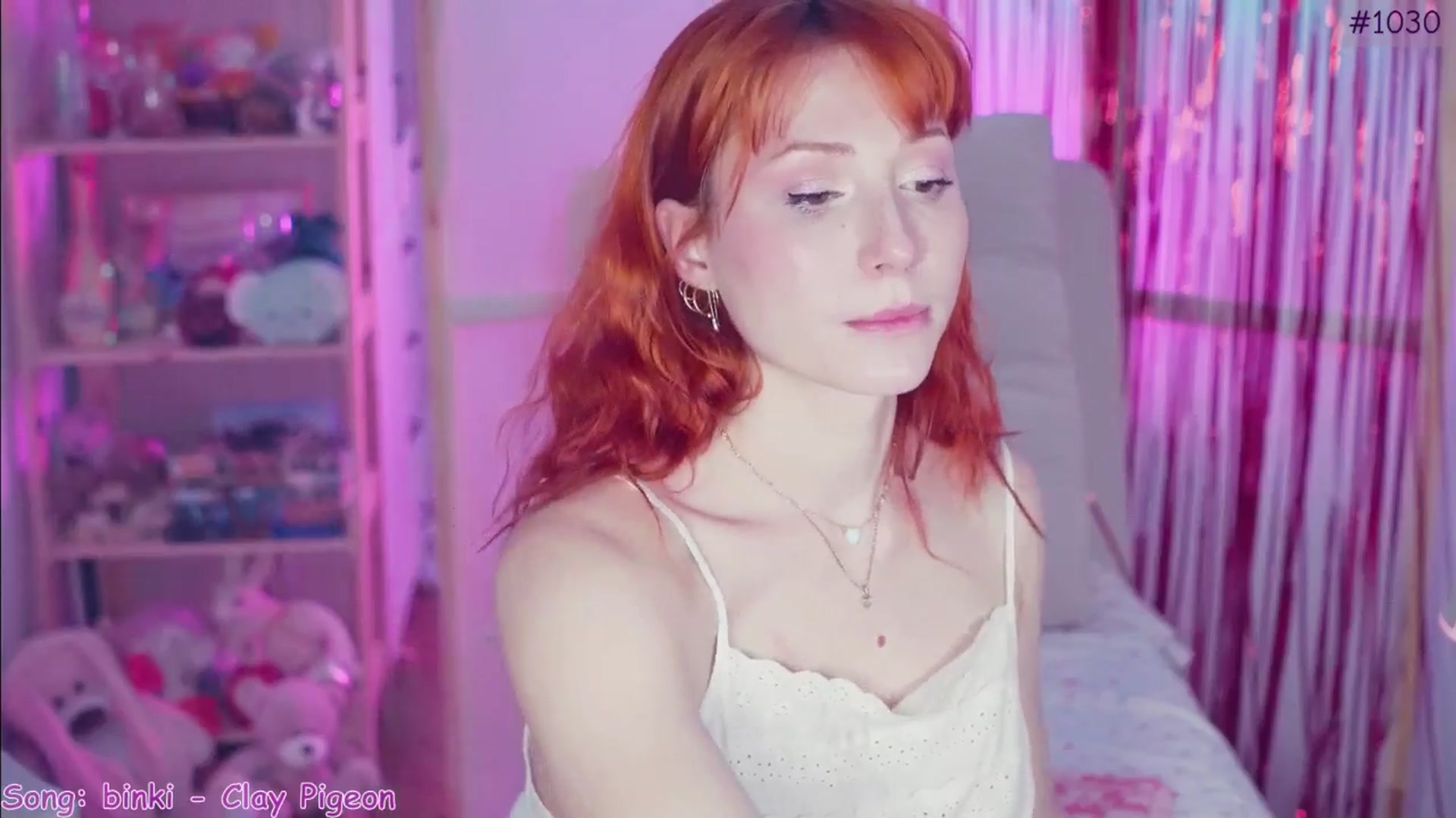 Gallery image thumbnail from Purrelove's myfreecams stream on, 03/22/2025, 08:57 image 14 of 20