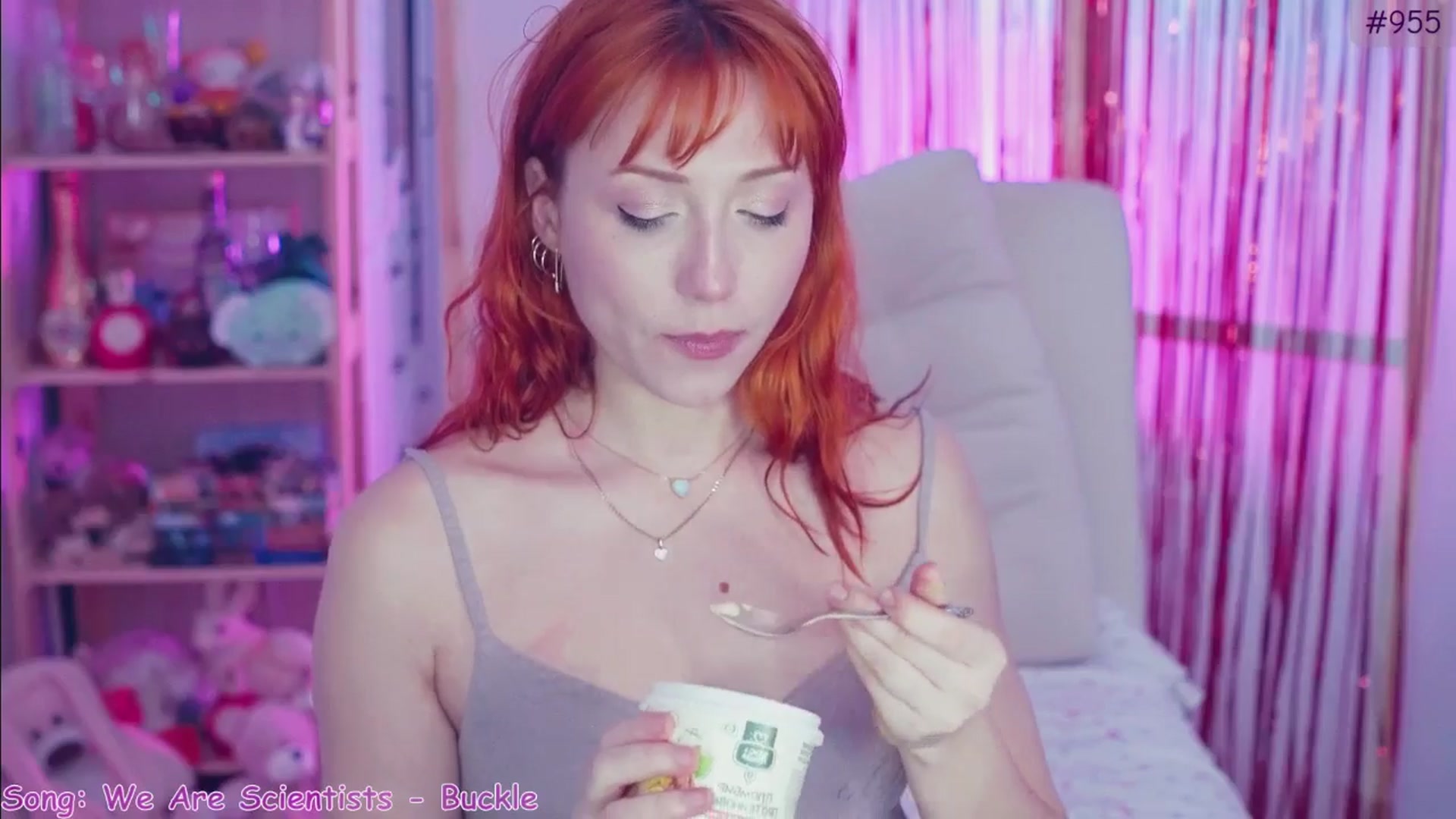 Gallery image thumbnail from Purrelove's myfreecams stream on, 03/23/2025, 08:13 image 20 of 20