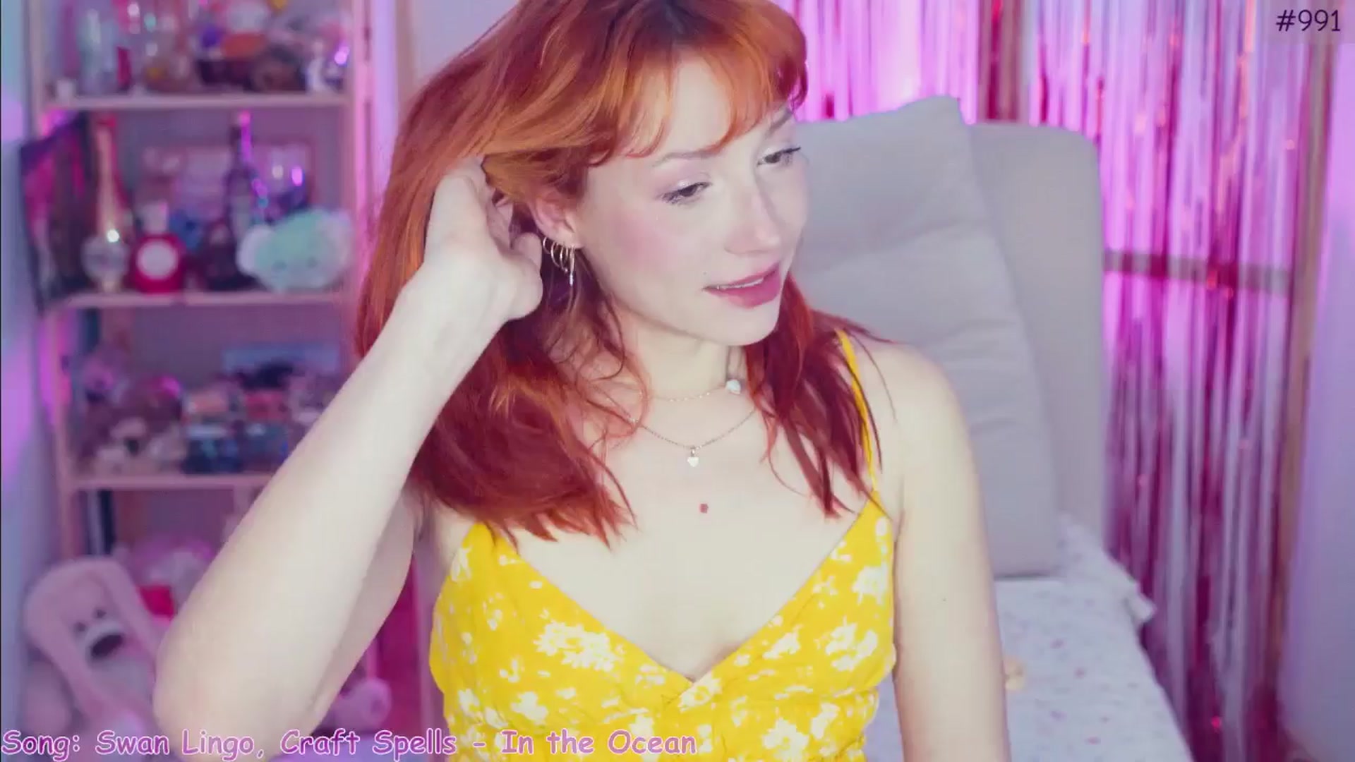 Gallery image thumbnail from Purrelove's myfreecams stream on, 03/24/2025, 06:52 image 4 of 20