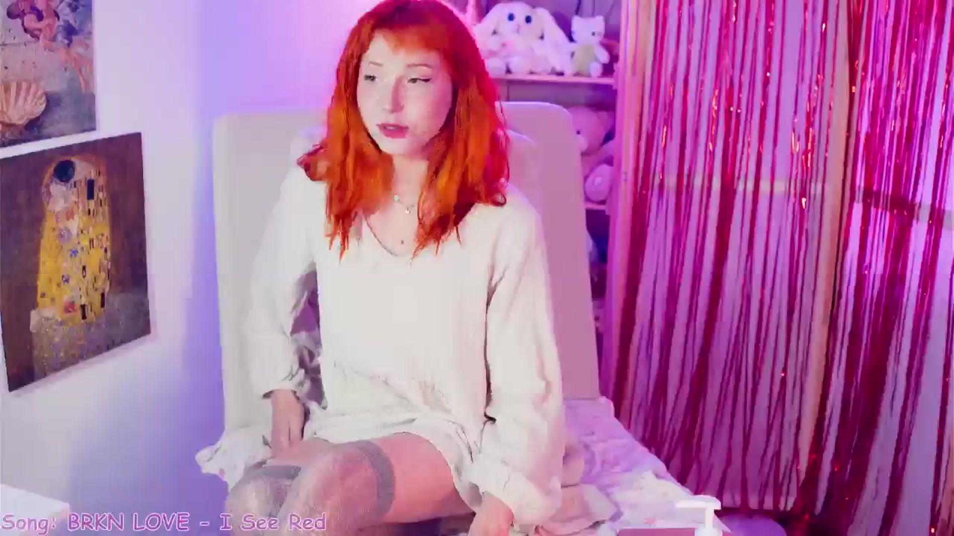 Gallery image thumbnail from Purrelove's myfreecams stream on, 04/28/2025, 08:36 image 16 of 20