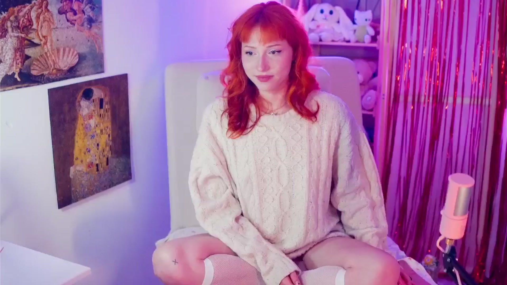 Gallery image thumbnail from Purrelove's myfreecams stream on, 04/30/2025, 07:51 image 17 of 20