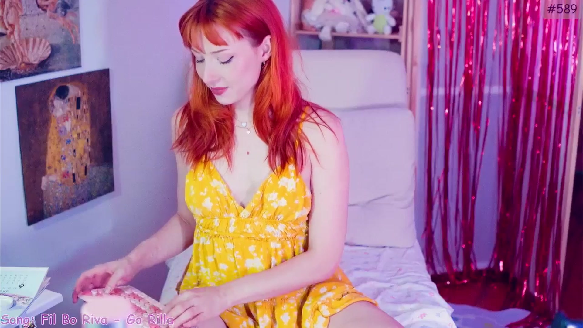 Gallery image thumbnail from Purrelove's myfreecams stream on, 06/02/2025, 08:50 image 3 of 20