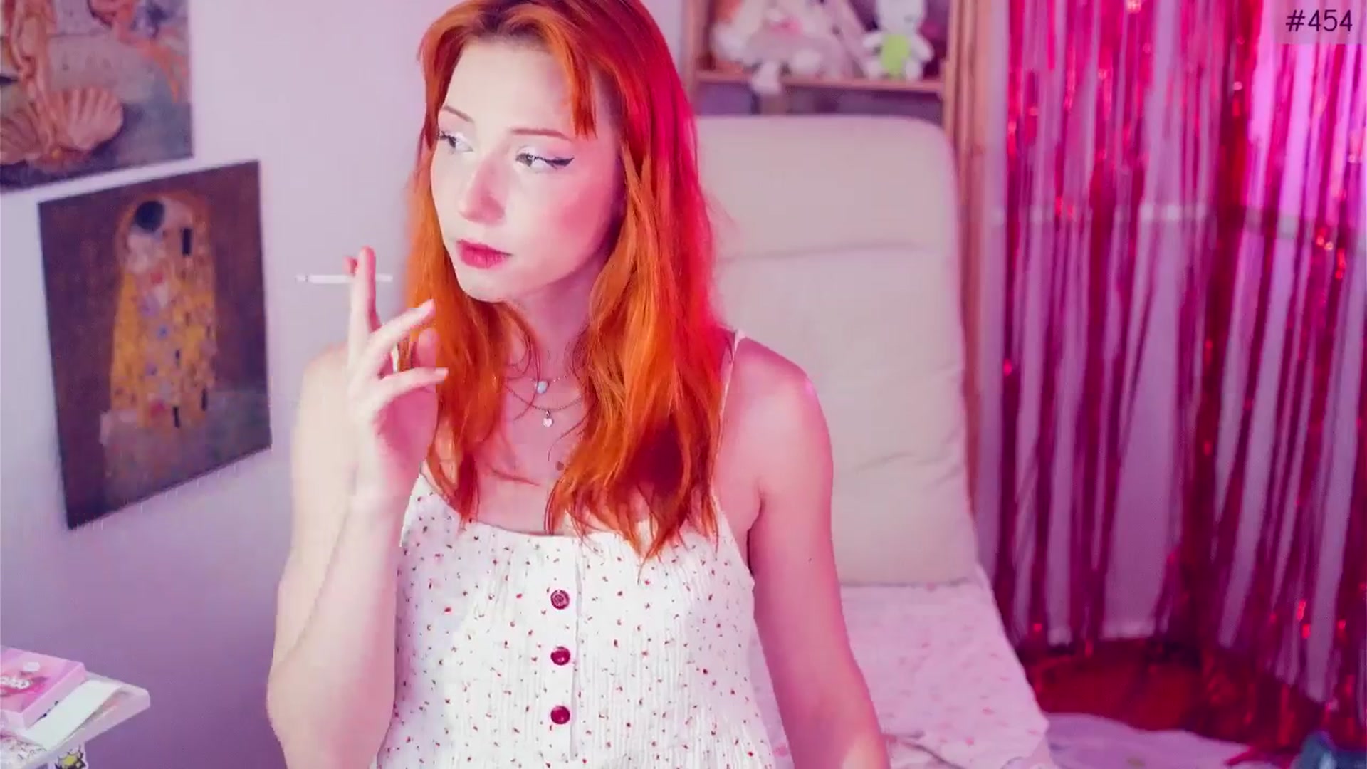 Gallery image thumbnail from Purrelove's myfreecams stream on, 06/03/2025, 07:25 image 15 of 20