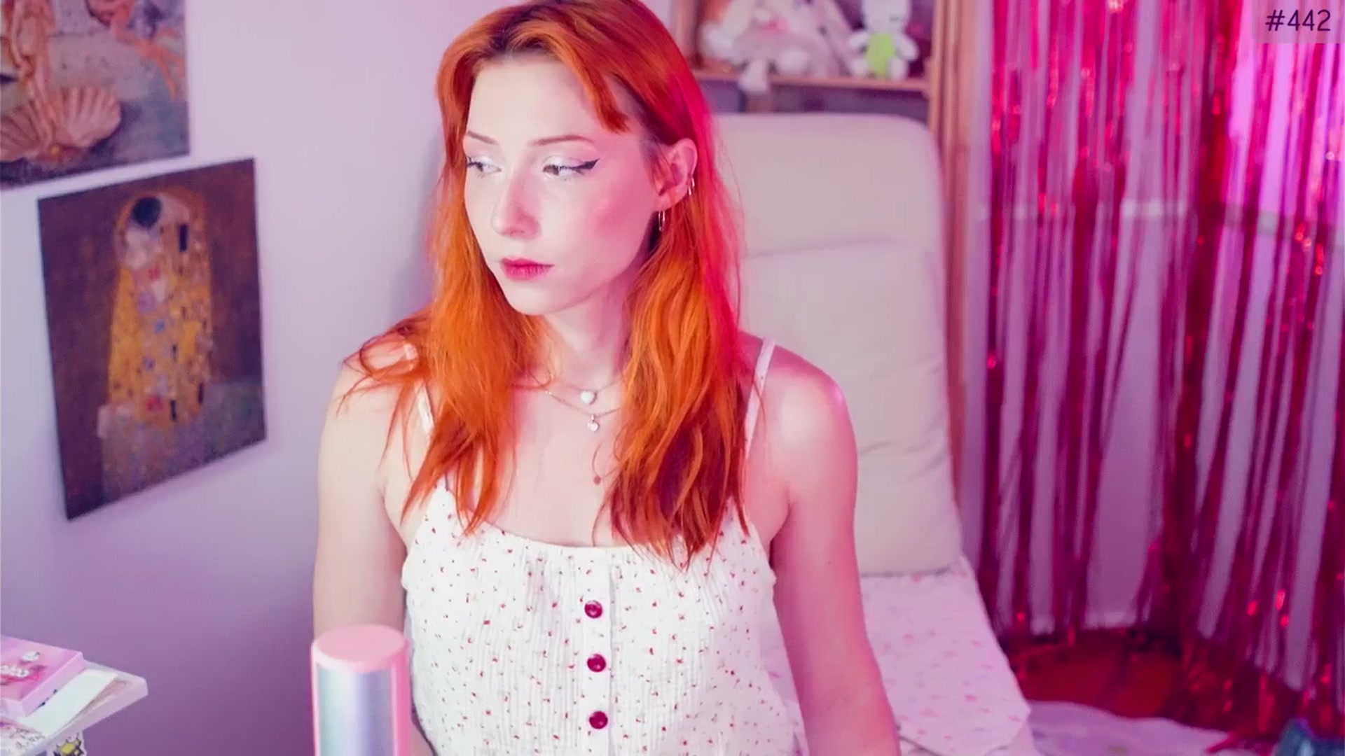 Gallery image thumbnail from Purrelove's myfreecams stream on, 06/03/2025, 07:25 image 20 of 20
