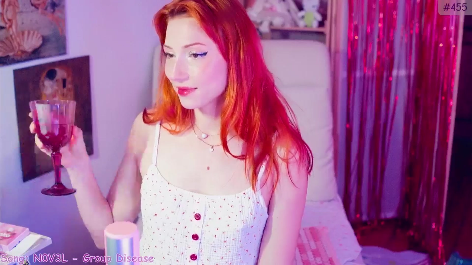 Gallery image thumbnail from Purrelove's myfreecams stream on, 06/03/2025, 07:25 image 11 of 20