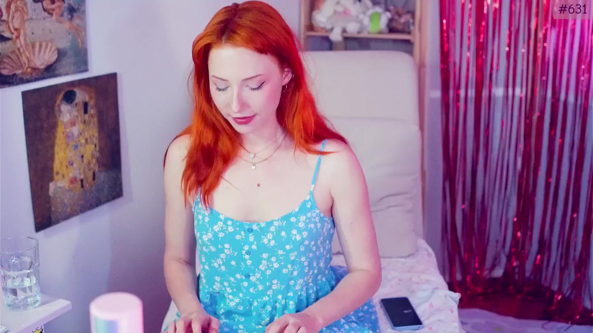 Gallery image thumbnail from Purrelove's myfreecams stream on, 06/08/2025, 07:44 image 17 of 20