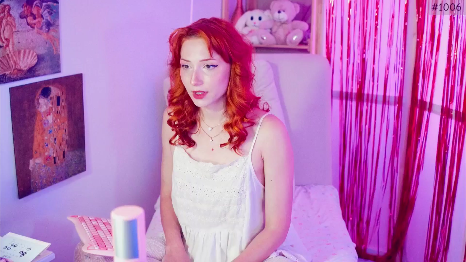 Gallery image thumbnail from Purrelove's myfreecams stream on, 06/22/2025, 06:12 image 15 of 20