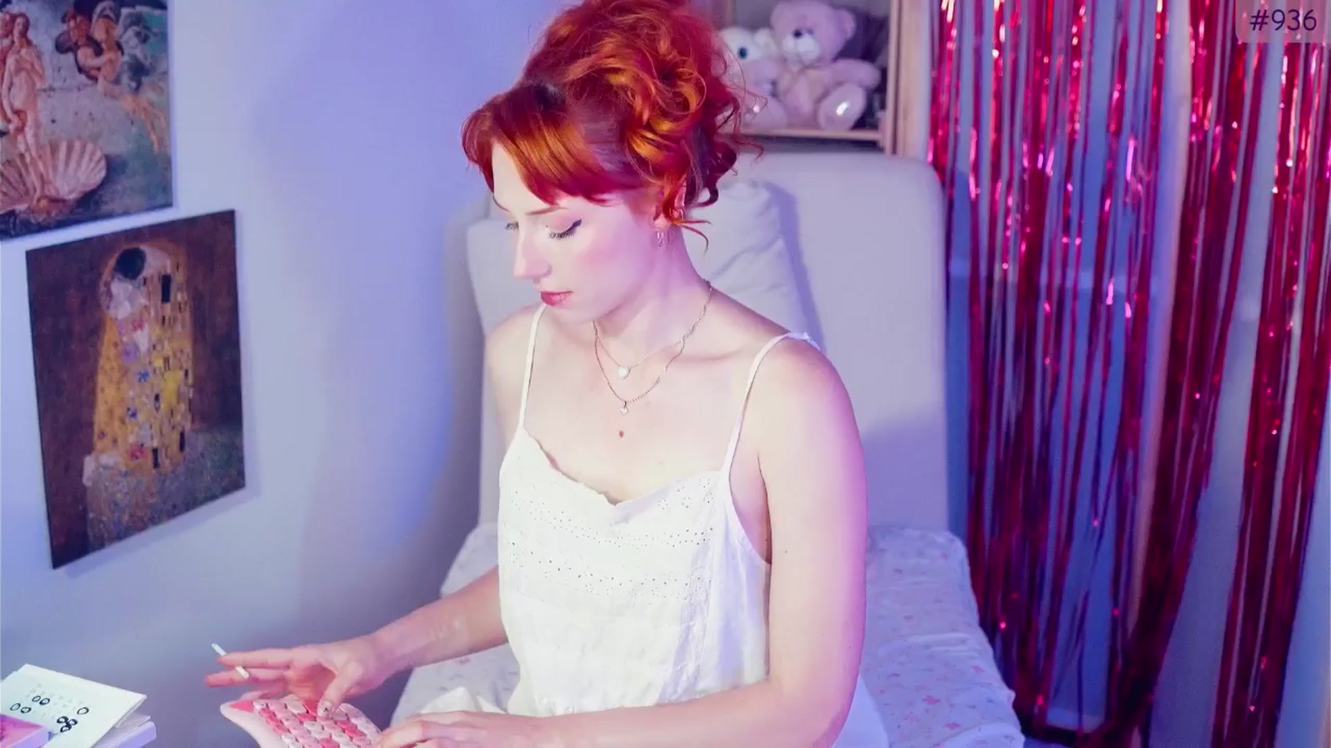 Gallery image thumbnail from Purrelove's myfreecams stream on, 06/22/2025, 09:08 image 6 of 20