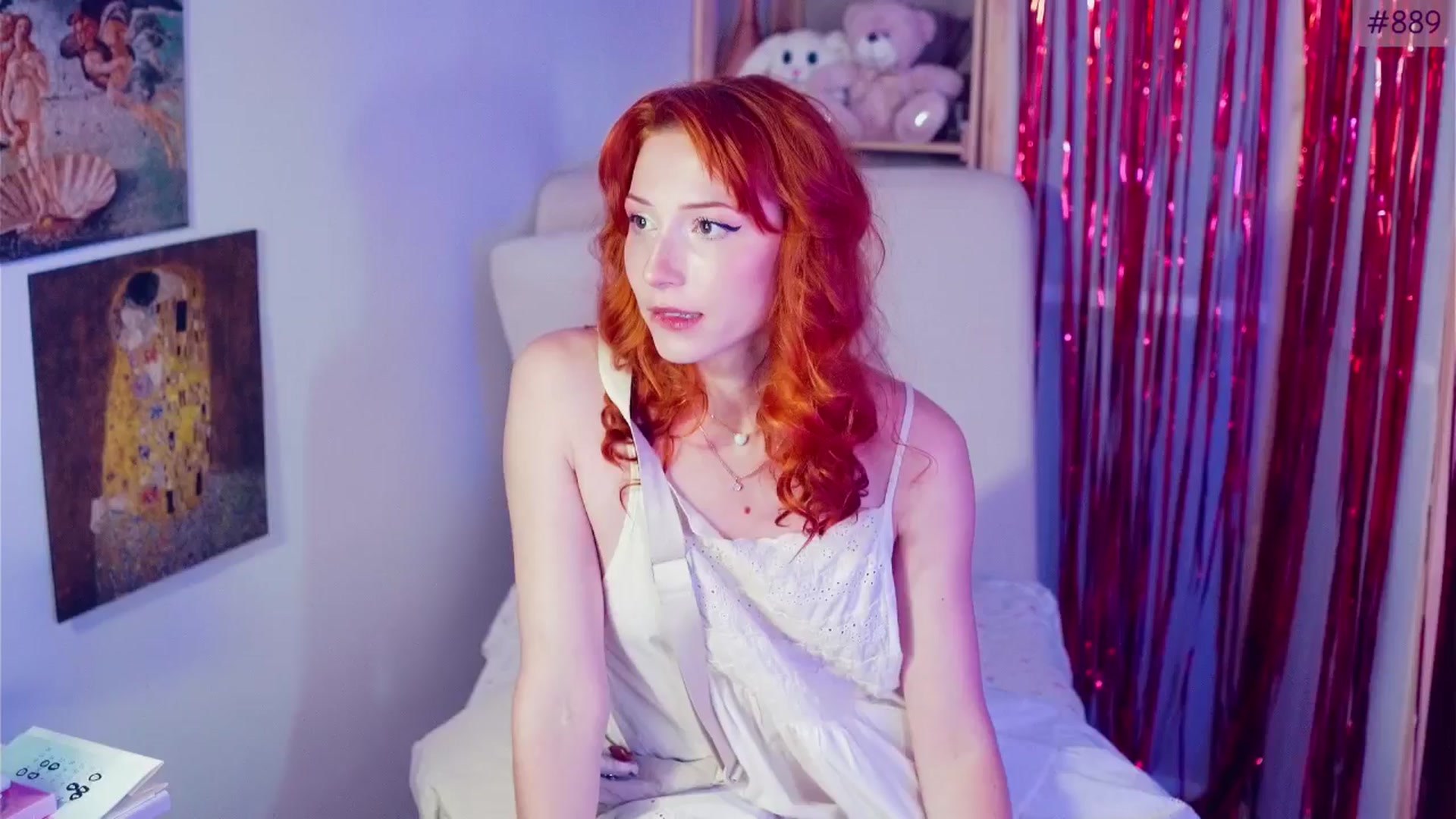 Gallery image thumbnail from Purrelove's myfreecams stream on, 06/22/2025, 09:08 image 11 of 20