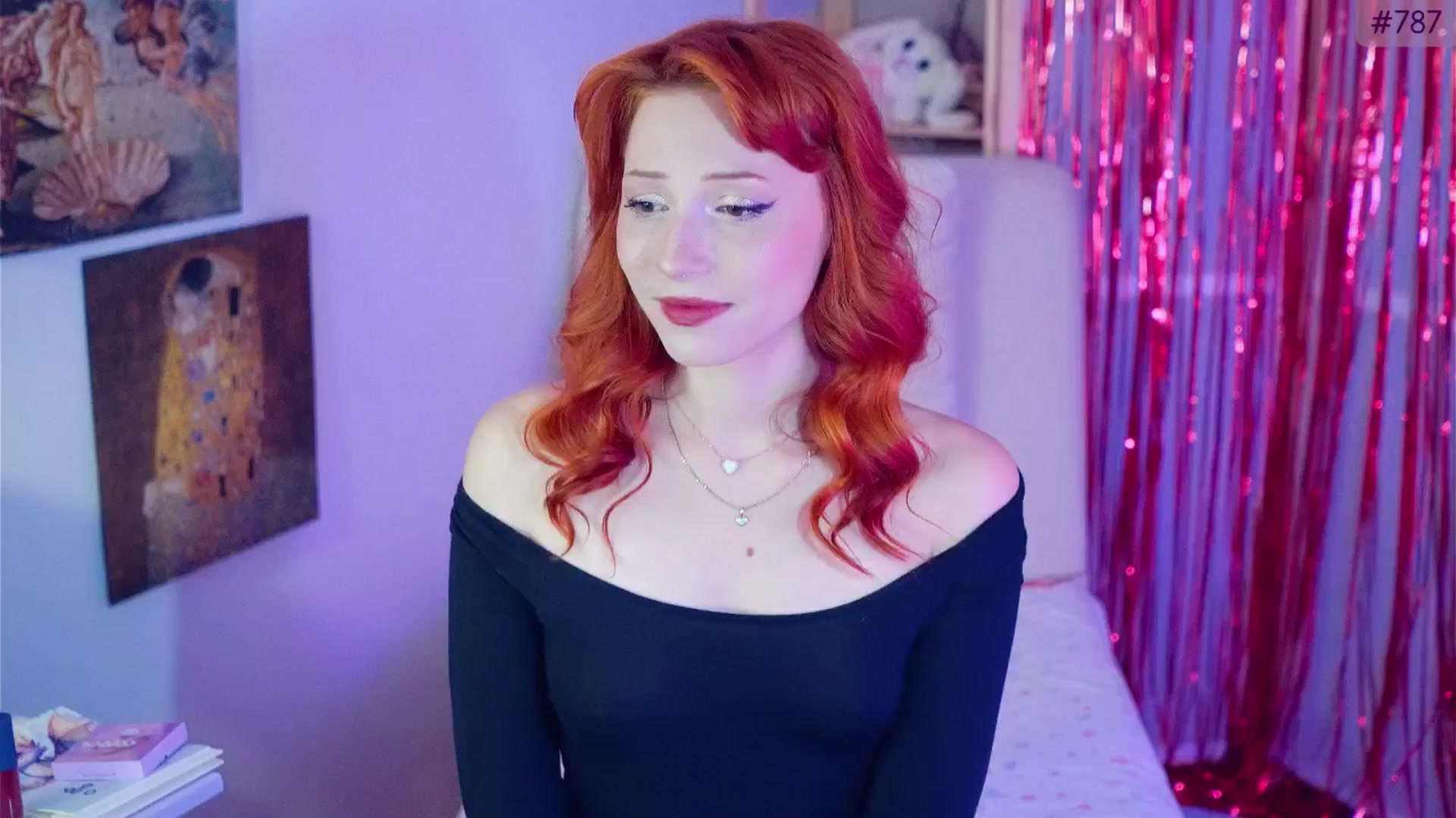 Gallery image thumbnail from Purrelove's myfreecams stream on, 06/26/2025, 07:37 image 4 of 20