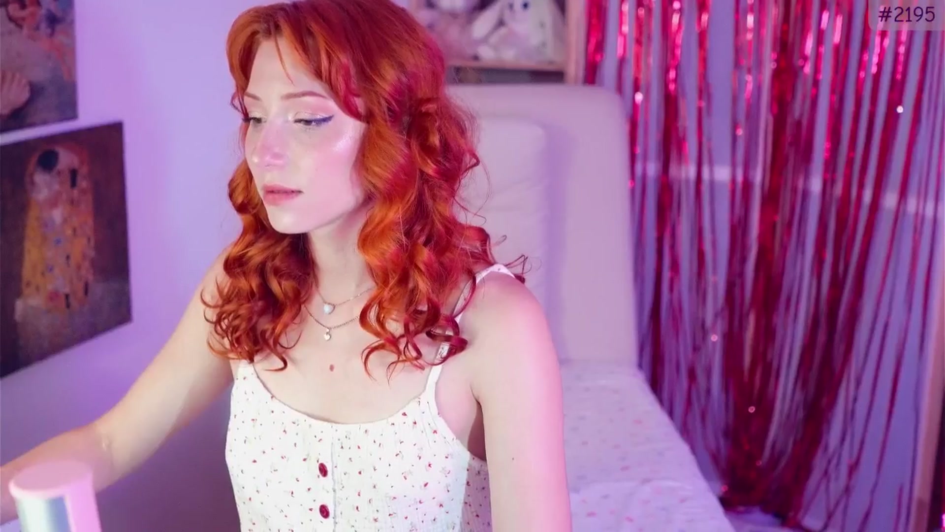 Gallery image thumbnail from Purrelove's myfreecams stream on, 07/04/2025, 09:49 image 2 of 20