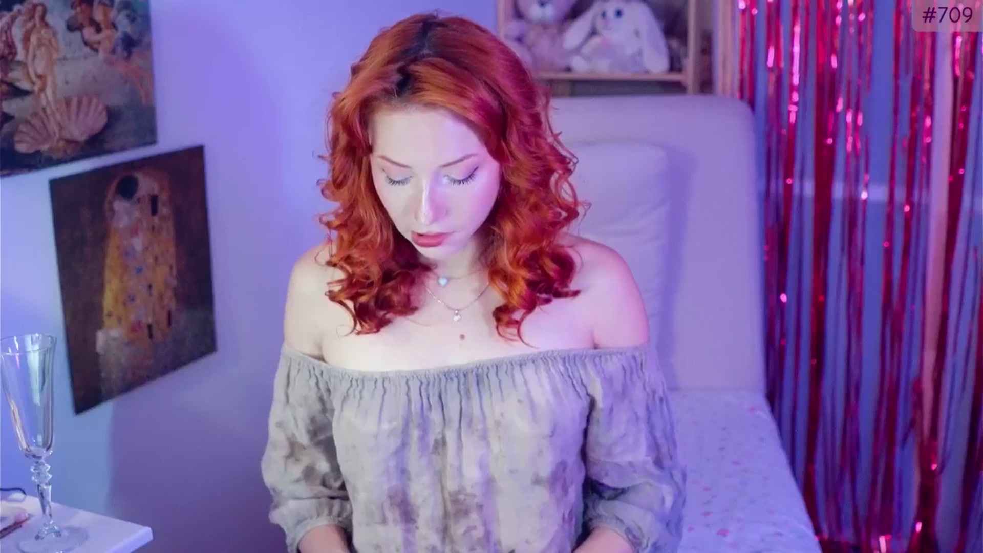 Gallery image thumbnail from Purrelove's myfreecams stream on, 07/09/2025, 07:24 image 2 of 20