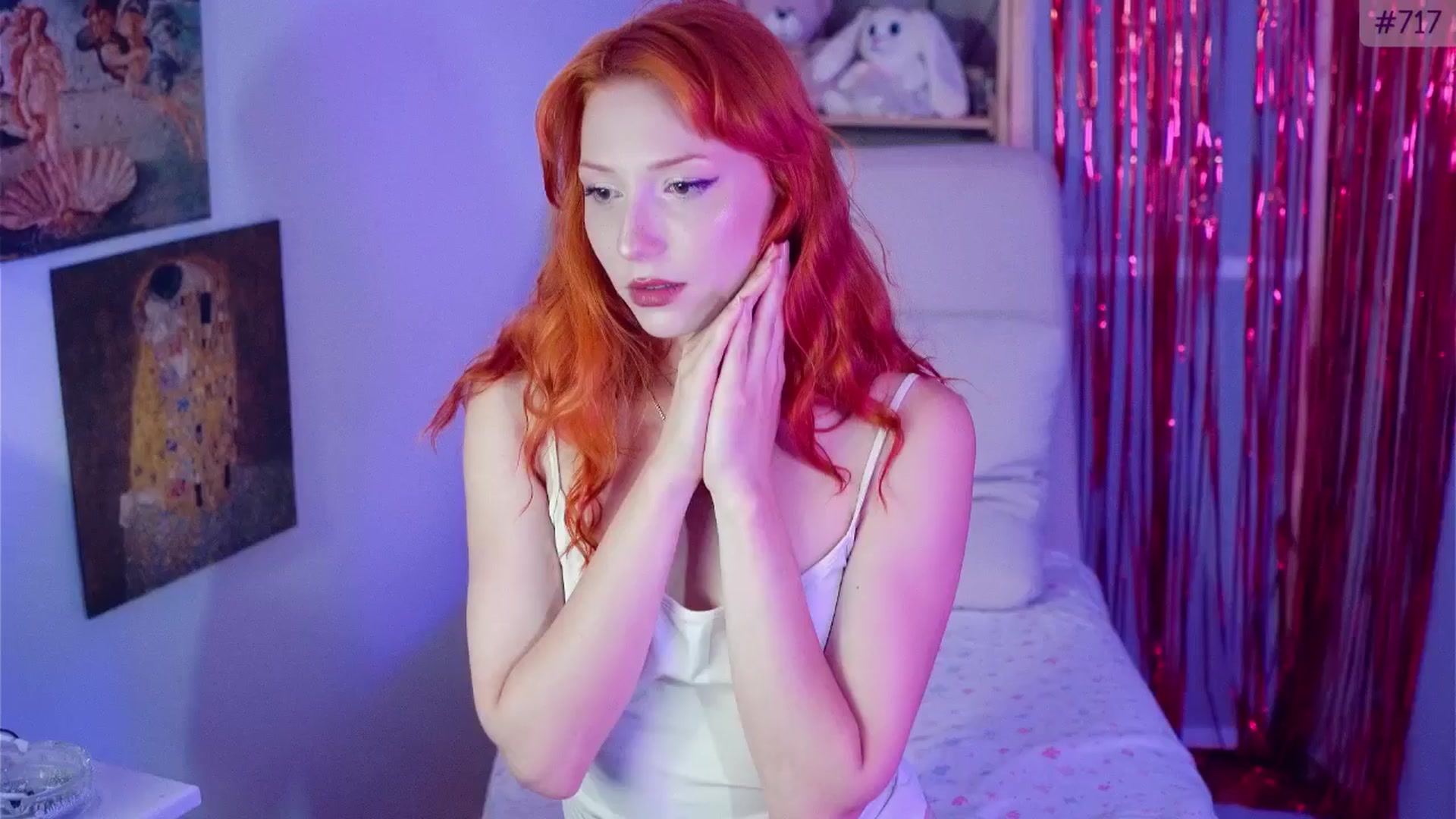 Gallery image thumbnail from Purrelove's myfreecams stream on, 07/19/2025, 08:30 image 15 of 20