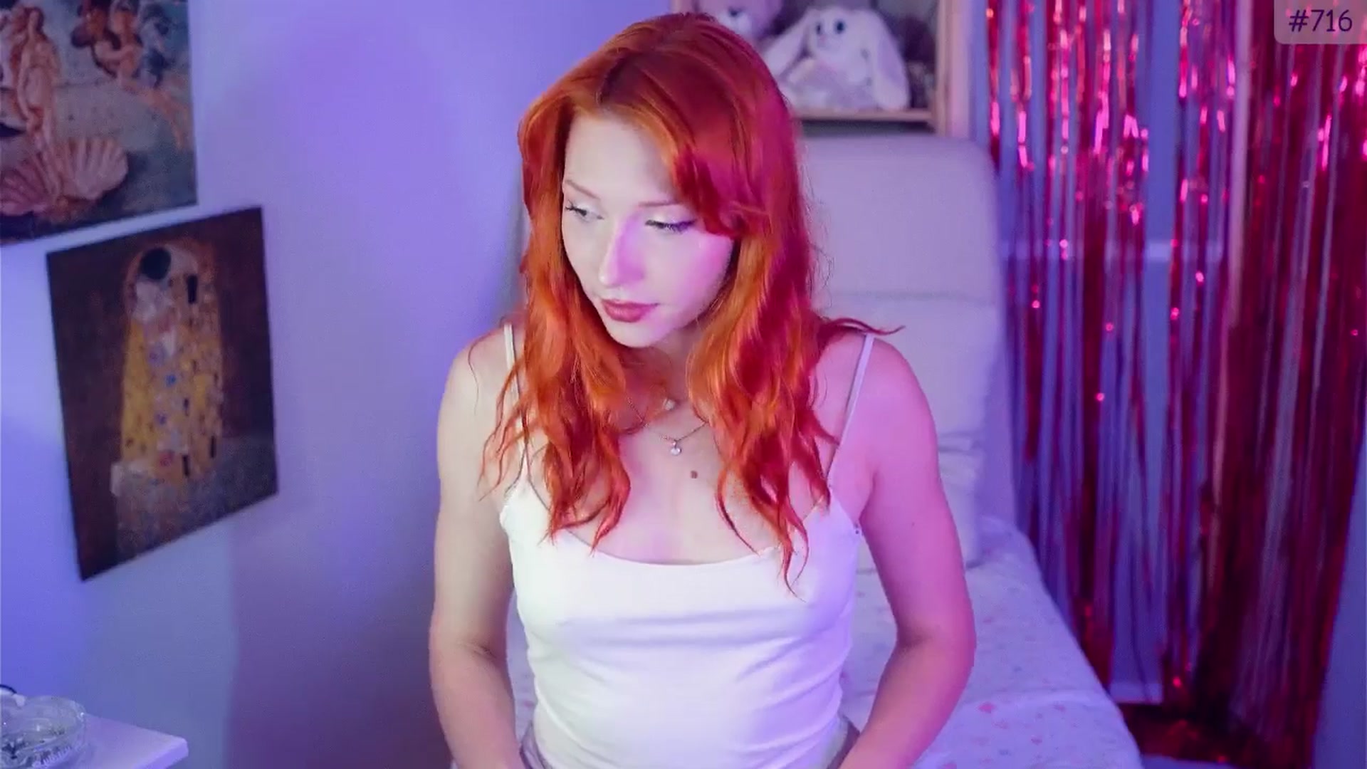 Gallery image thumbnail from Purrelove's myfreecams stream on, 07/19/2025, 08:30 image 12 of 20