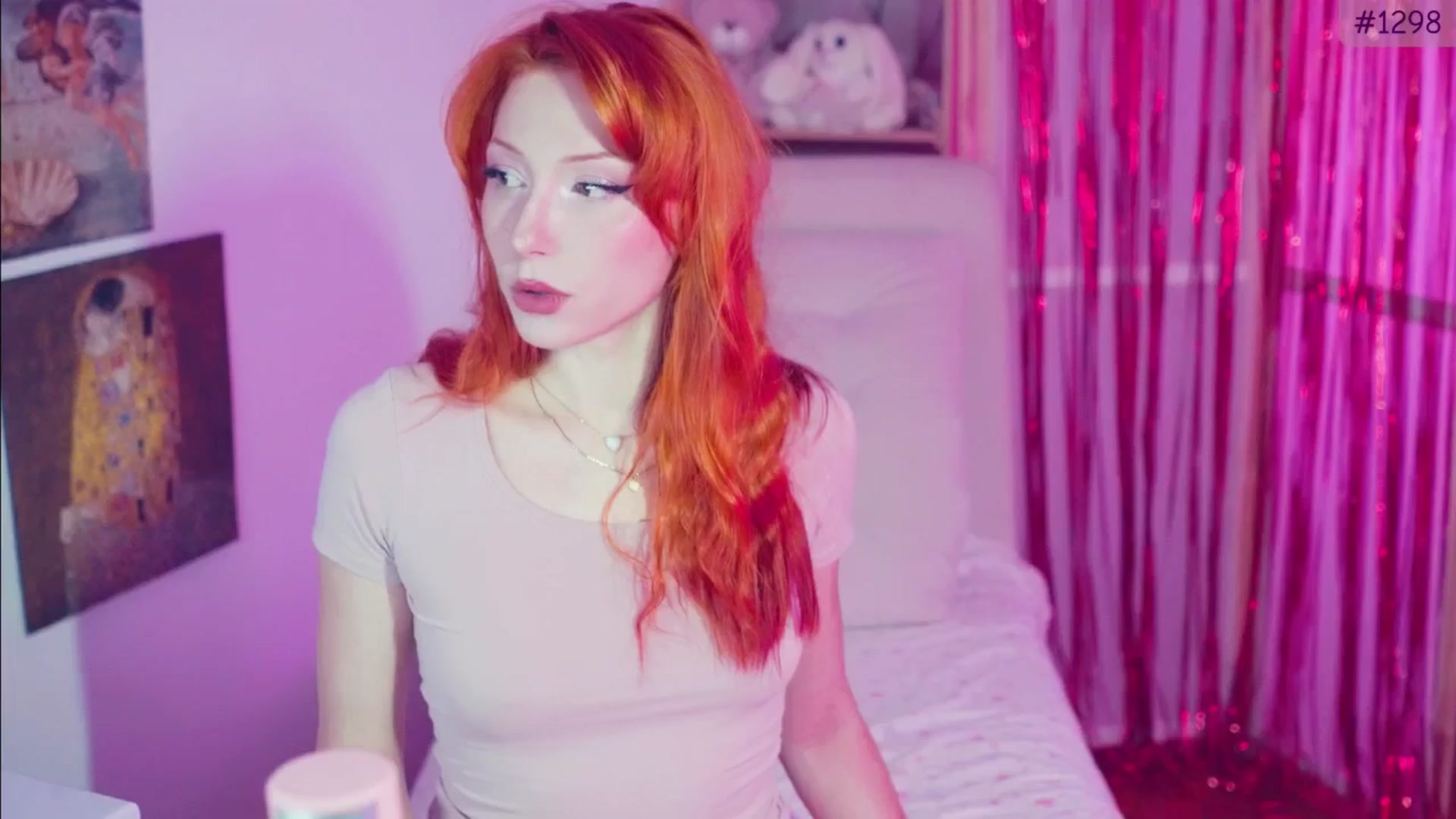 Gallery image thumbnail from Purrelove's myfreecams stream on, 10/08/2025, 06:25 image 3 of 20
