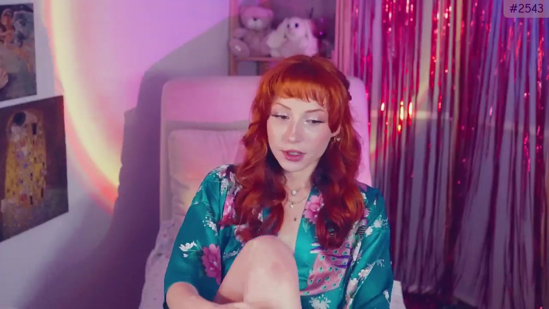 Gallery image thumbnail from Purrelove's myfreecams stream on, 11/12/2025, 05:25 image 11 of 20