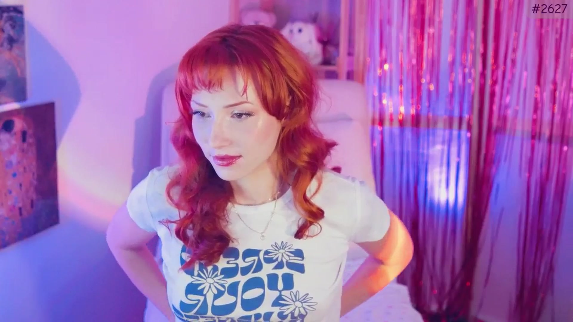 Gallery image thumbnail from Purrelove's myfreecams stream on, 11/21/2025, 07:03 image 17 of 20