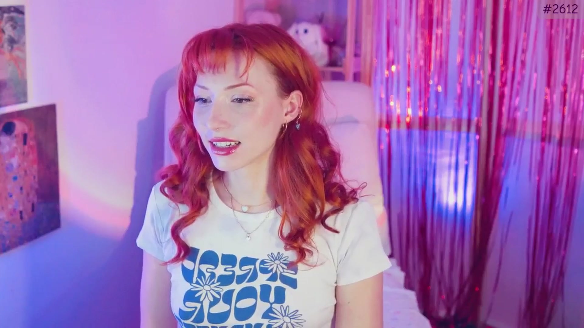 Gallery image thumbnail from Purrelove's myfreecams stream on, 11/21/2025, 07:03 image 20 of 20