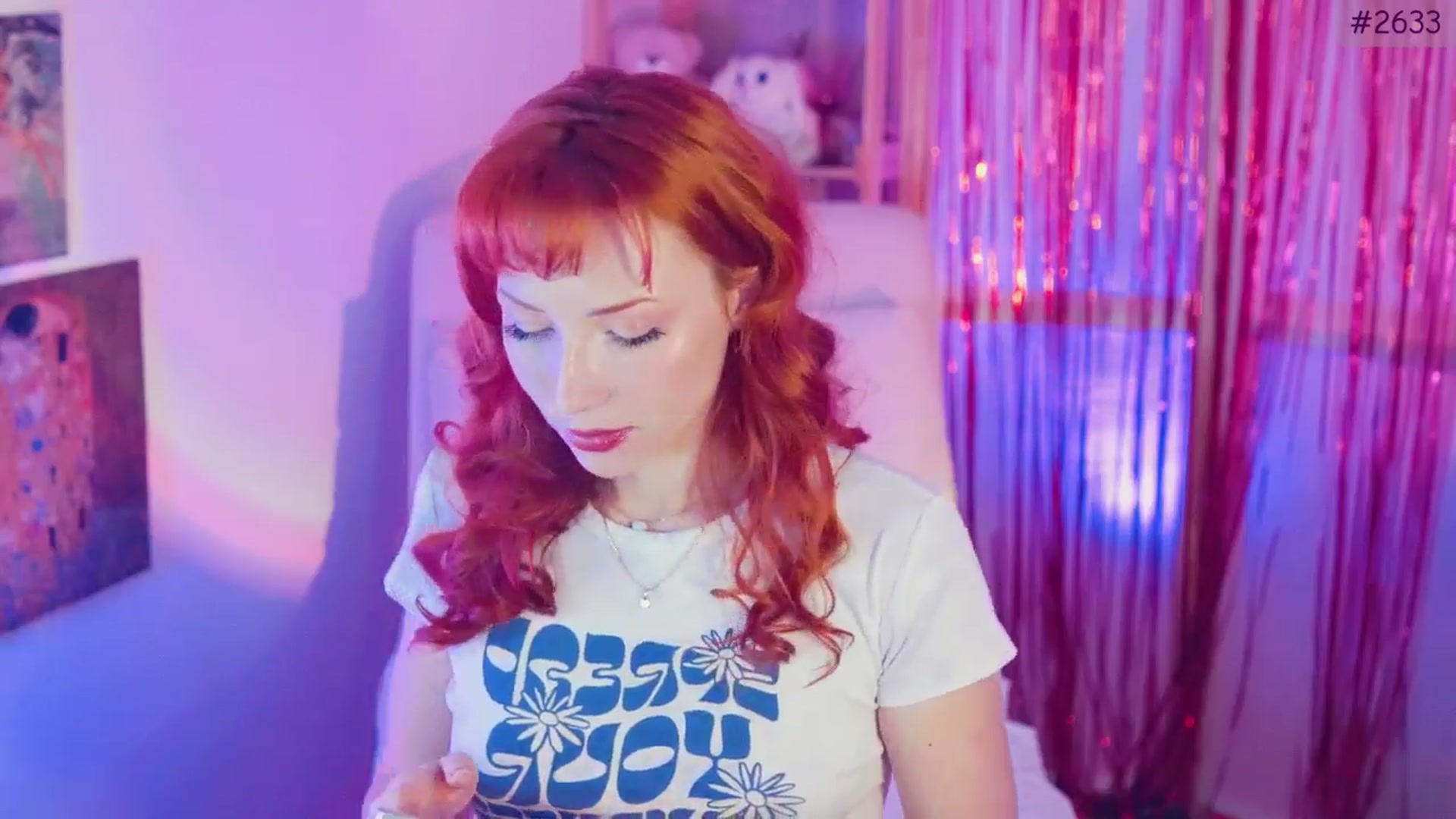 Gallery image thumbnail from Purrelove's myfreecams stream on, 11/21/2025, 07:03 image 12 of 20